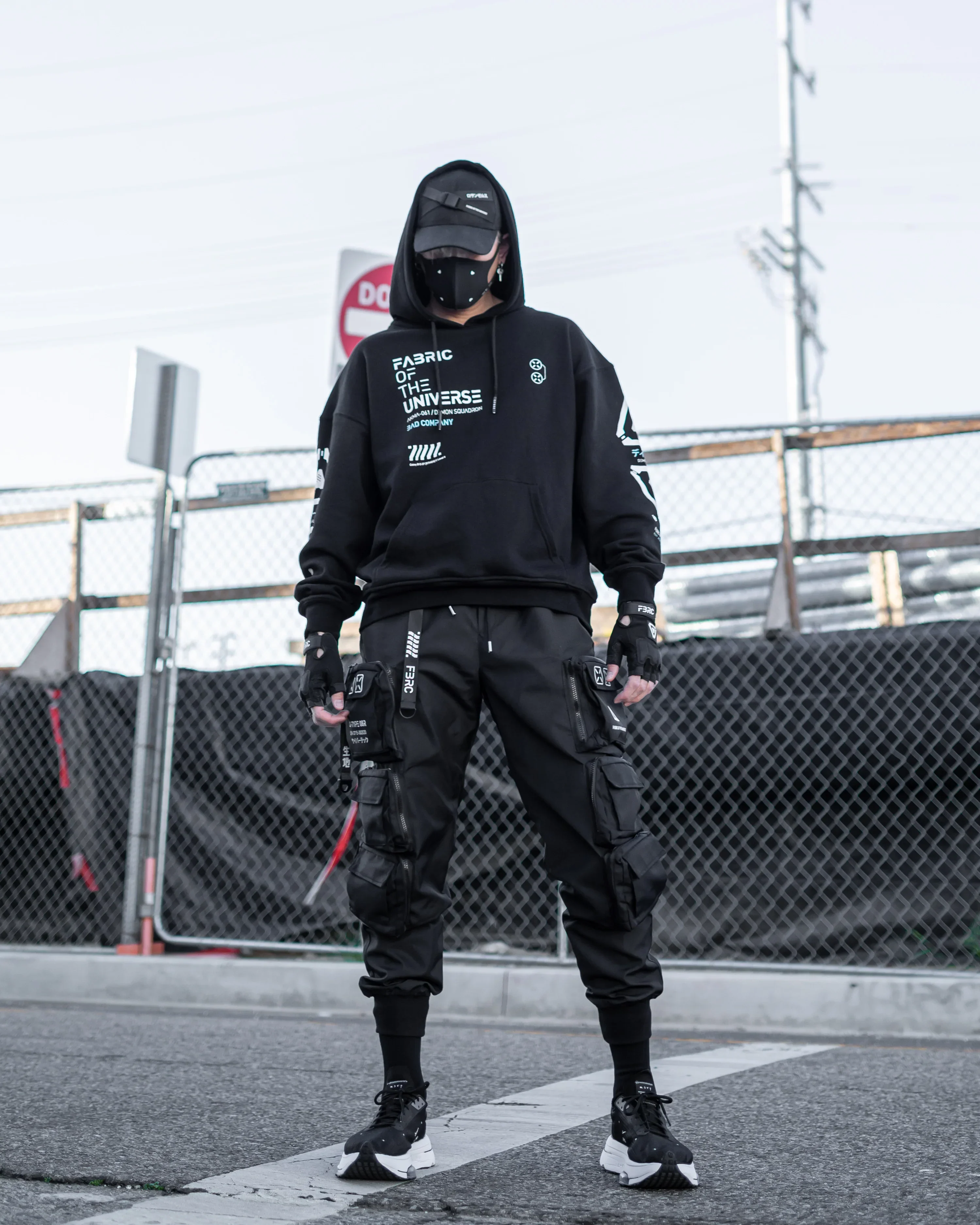AKMA-061C Black Hoodie - Image 3
