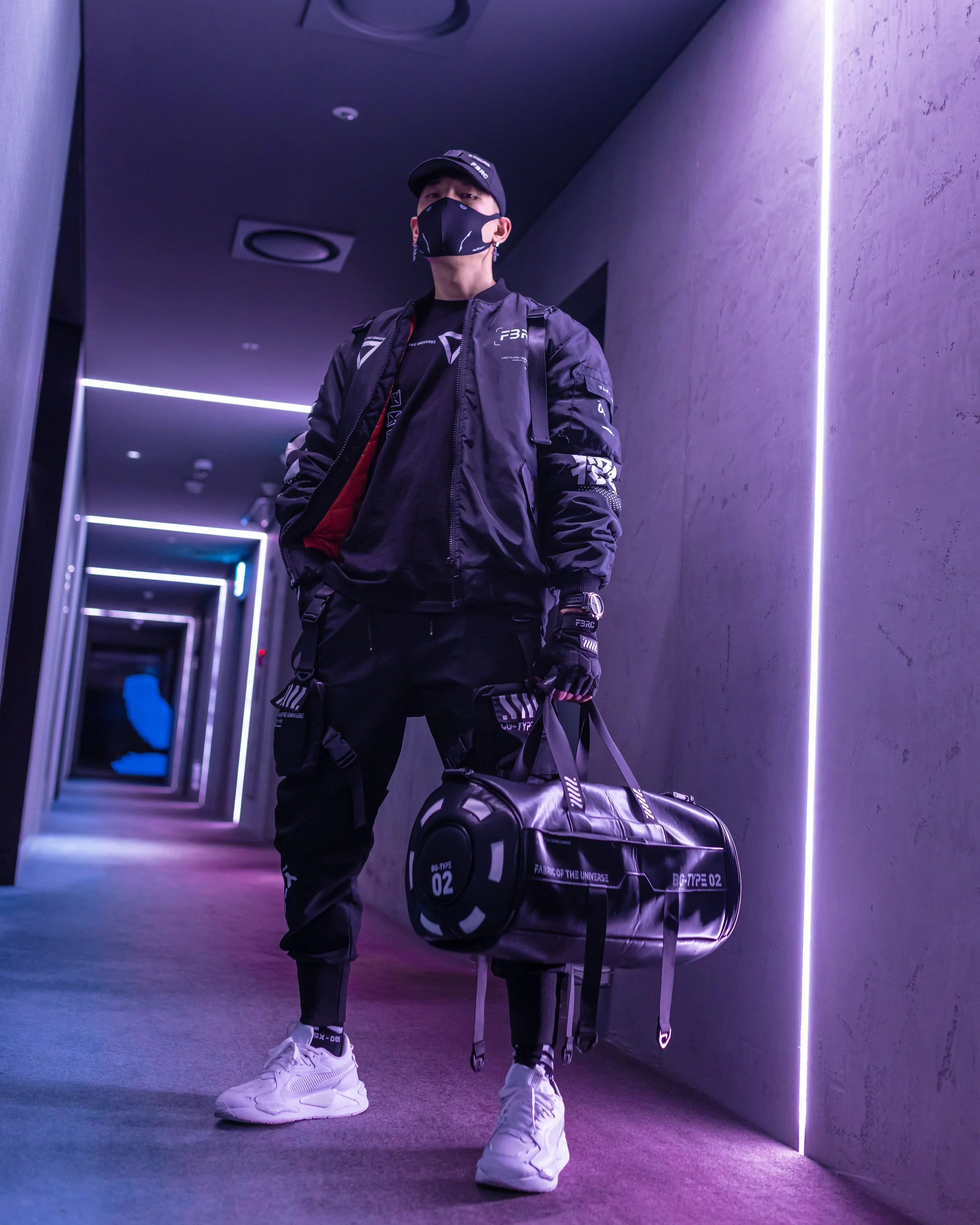 BG-Type 02 Travel Bag - Image 10