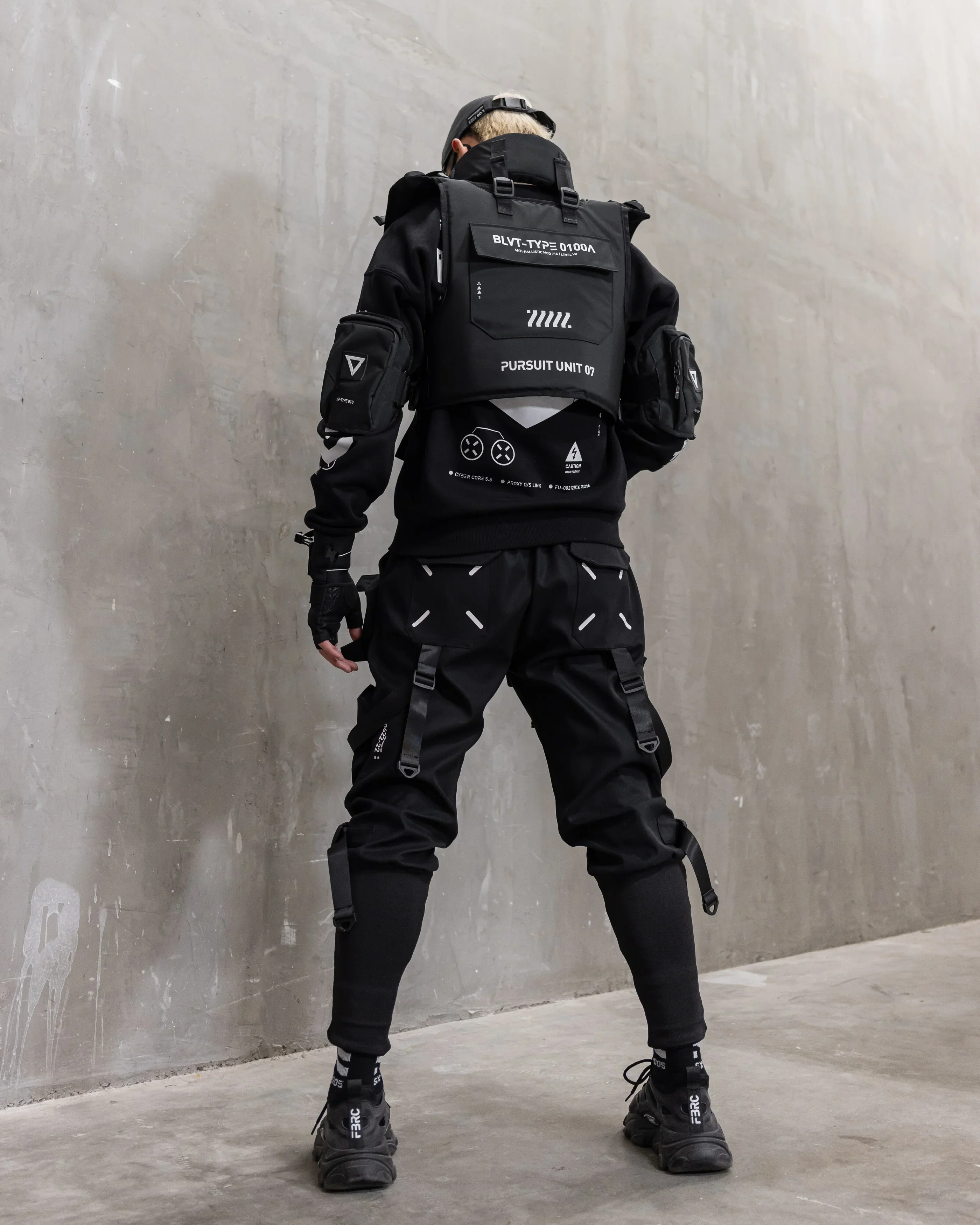 BLVT-Type 0100A Tactical Vest - Image 5