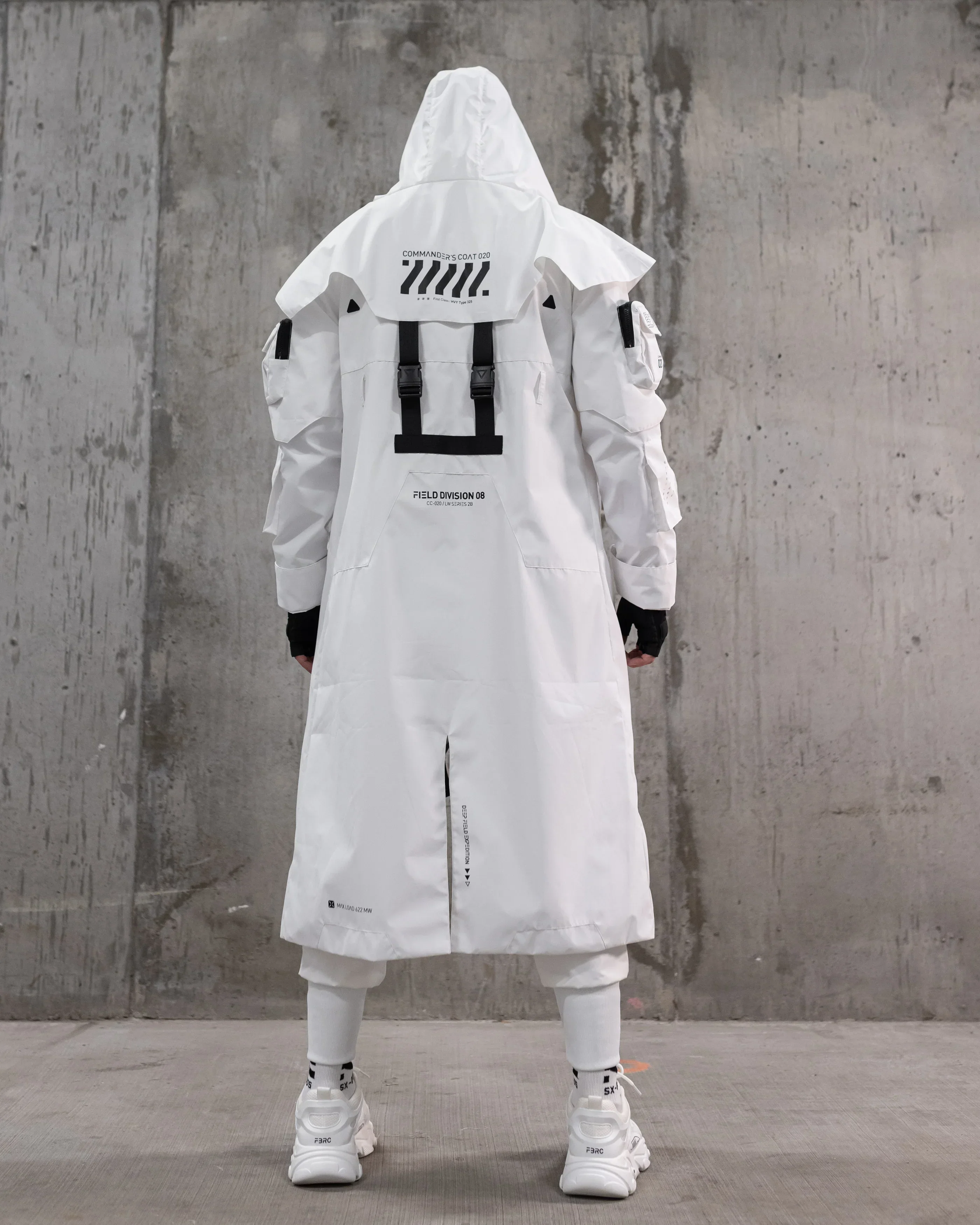 CC-020 White Commander's Coat - Image 5