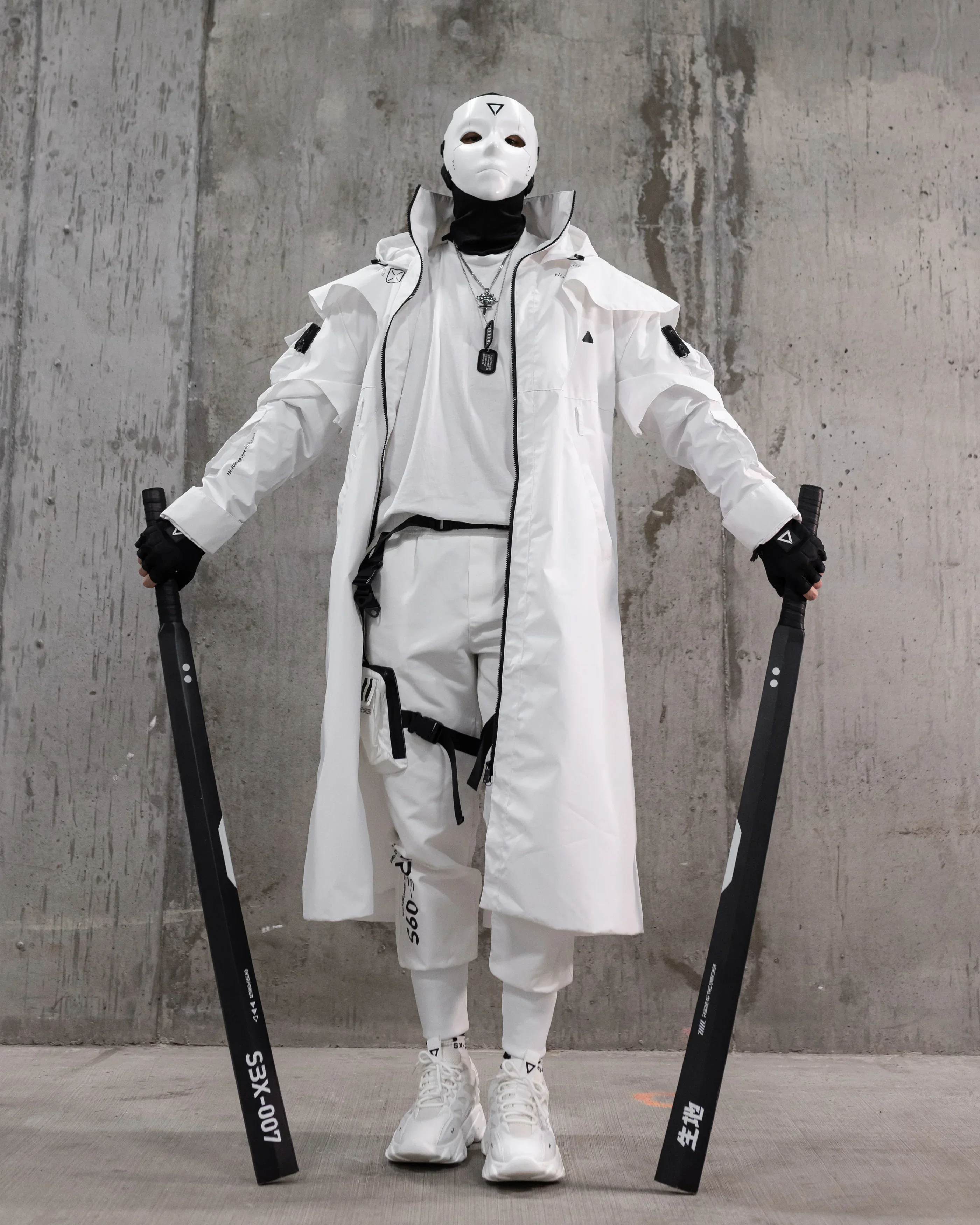CC-020 White Commander's Coat - Image 9