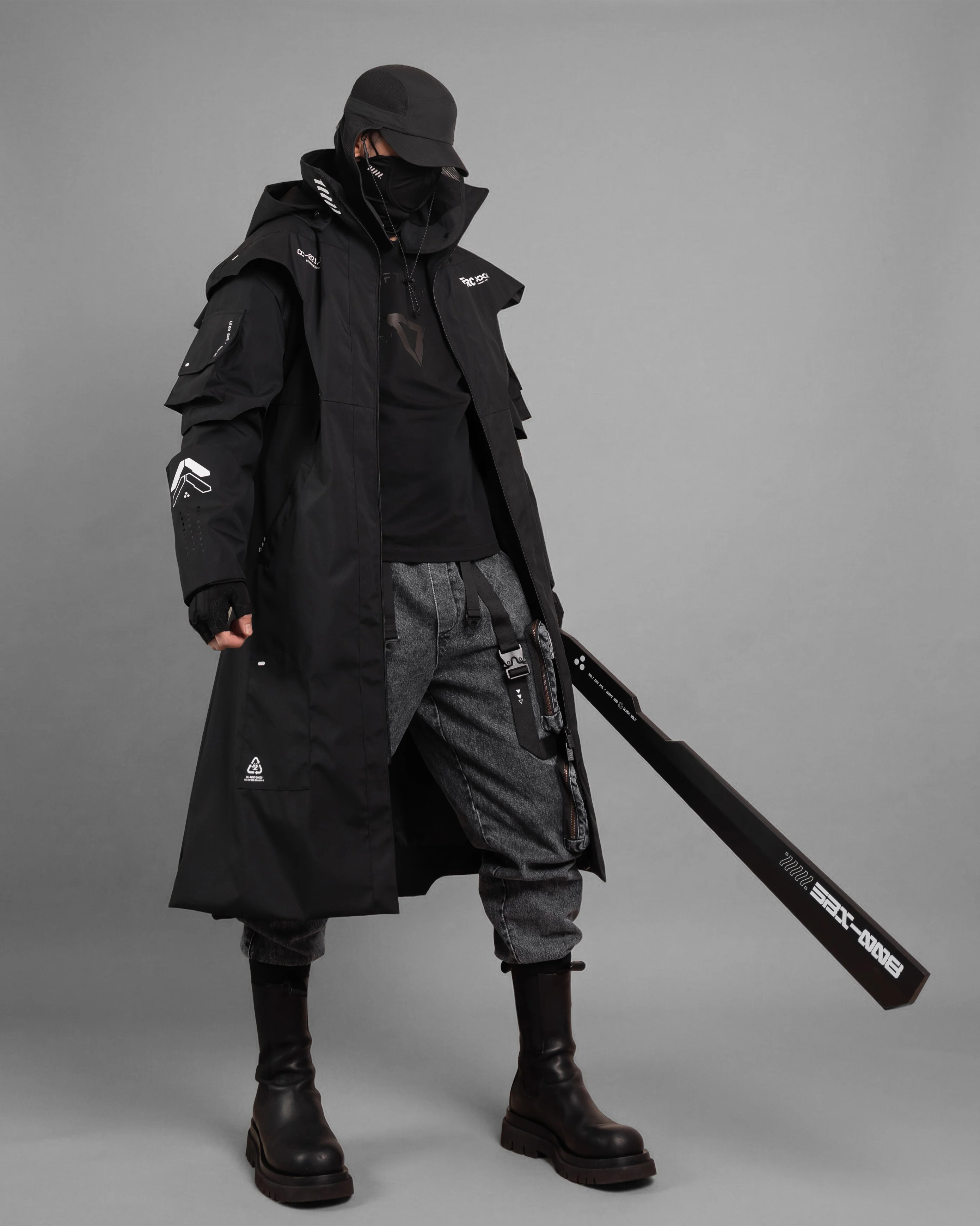 CC-021 Black Commander's Coat - Image 12