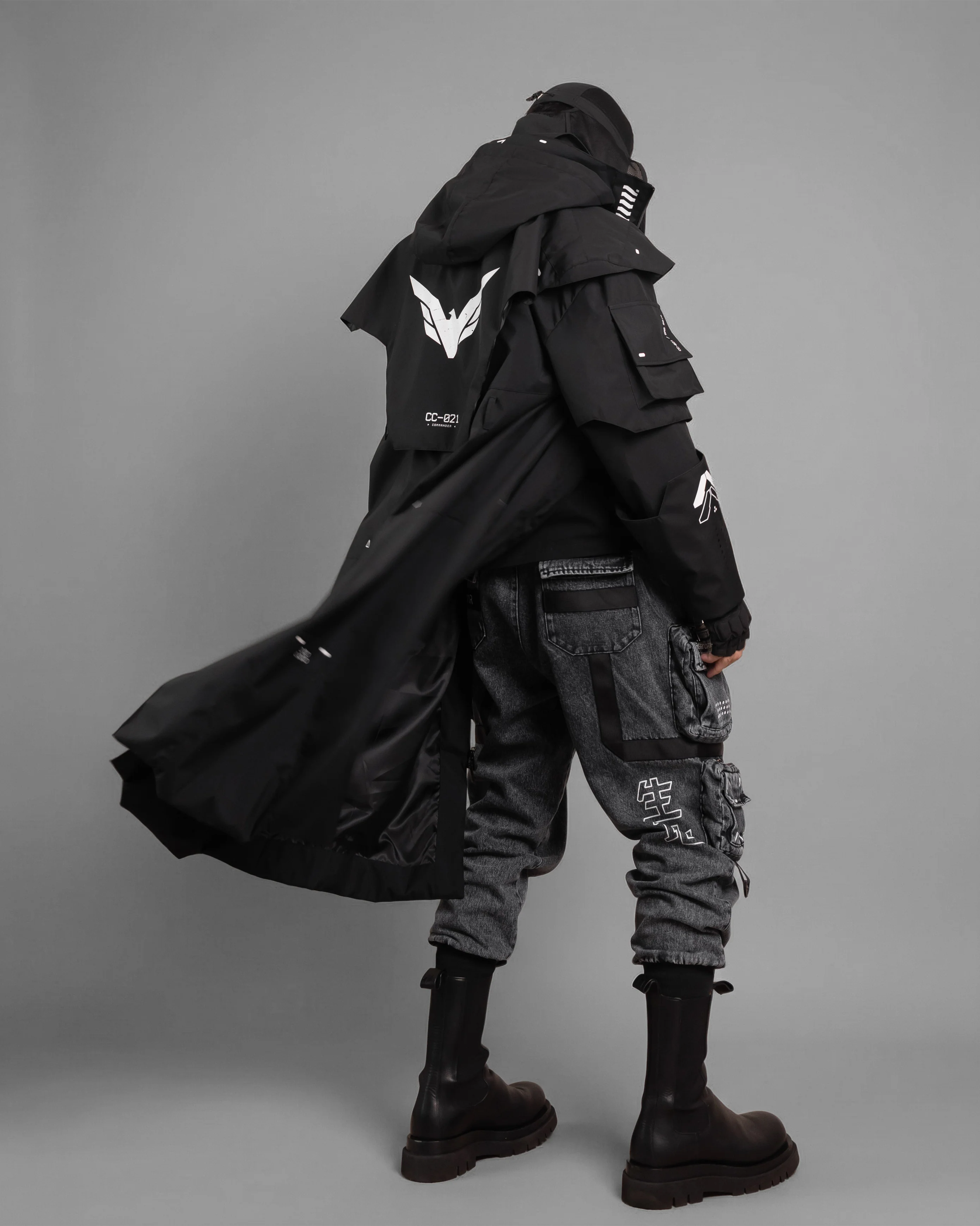 CC-021 Black Commander's Coat - Image 13
