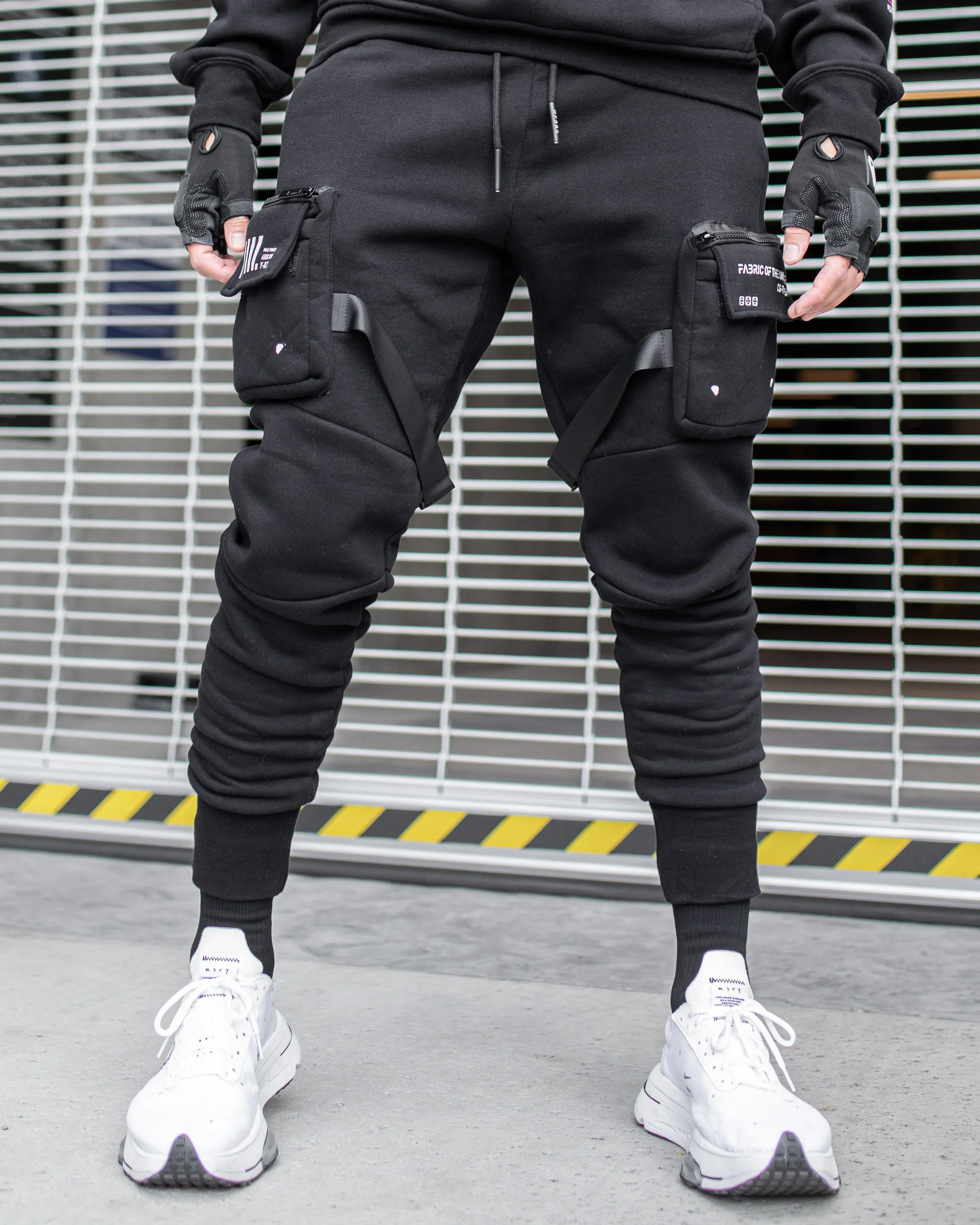 CG-Type 05A Black Cargo Joggers - Image 4
