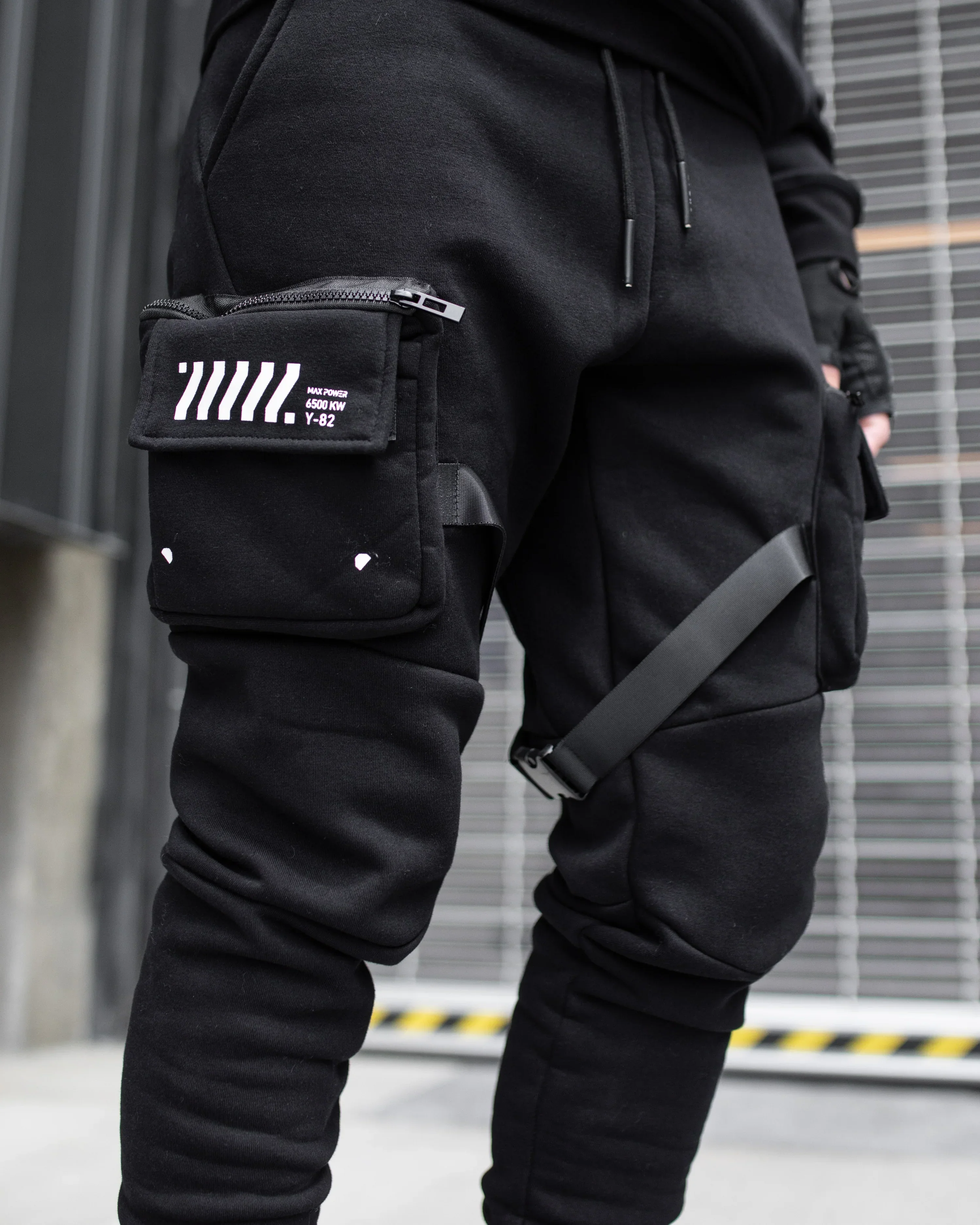 CG-Type 05A Black Cargo Joggers - Image 7