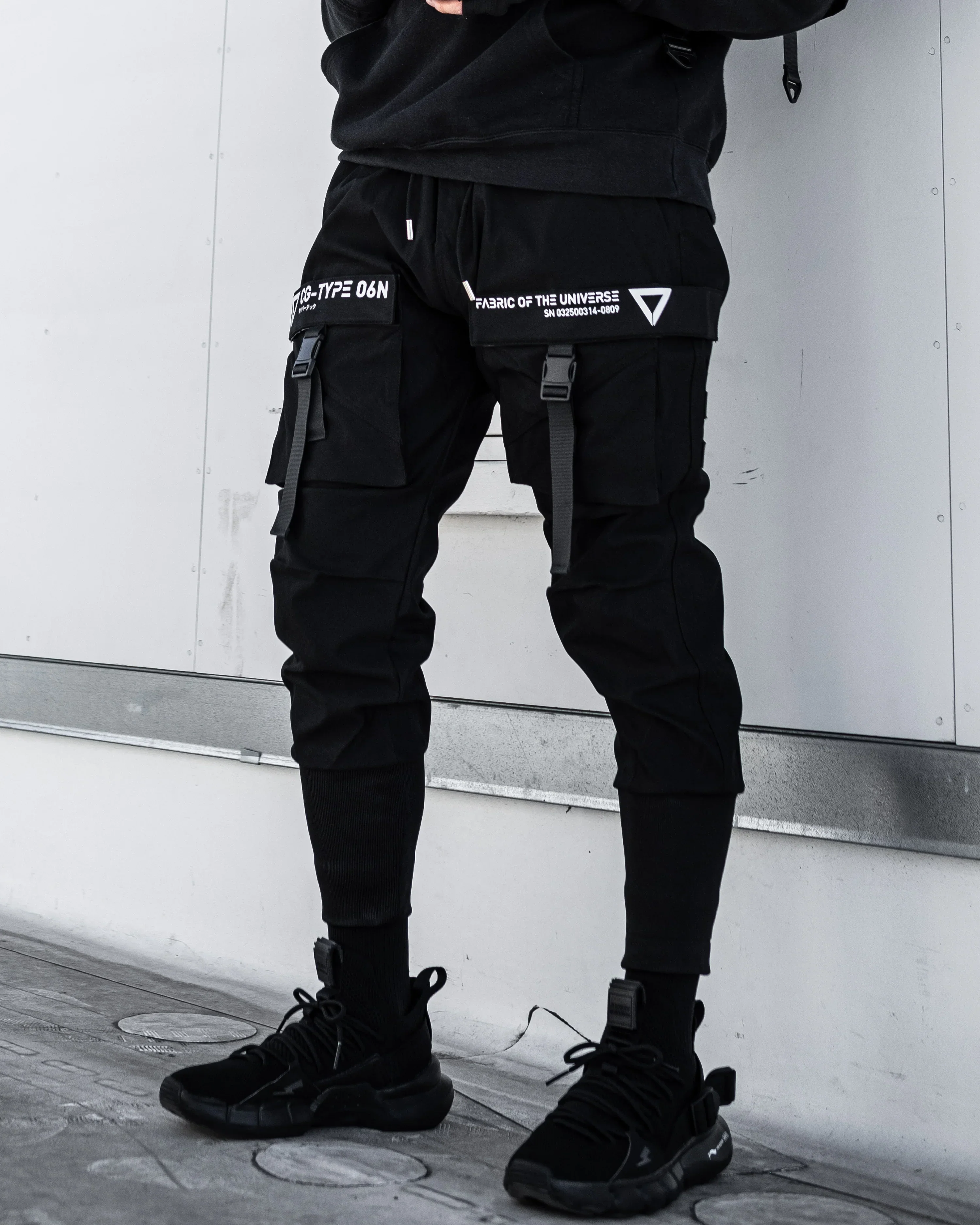 CG-Type 06N Black Cargo Pants - Image 5