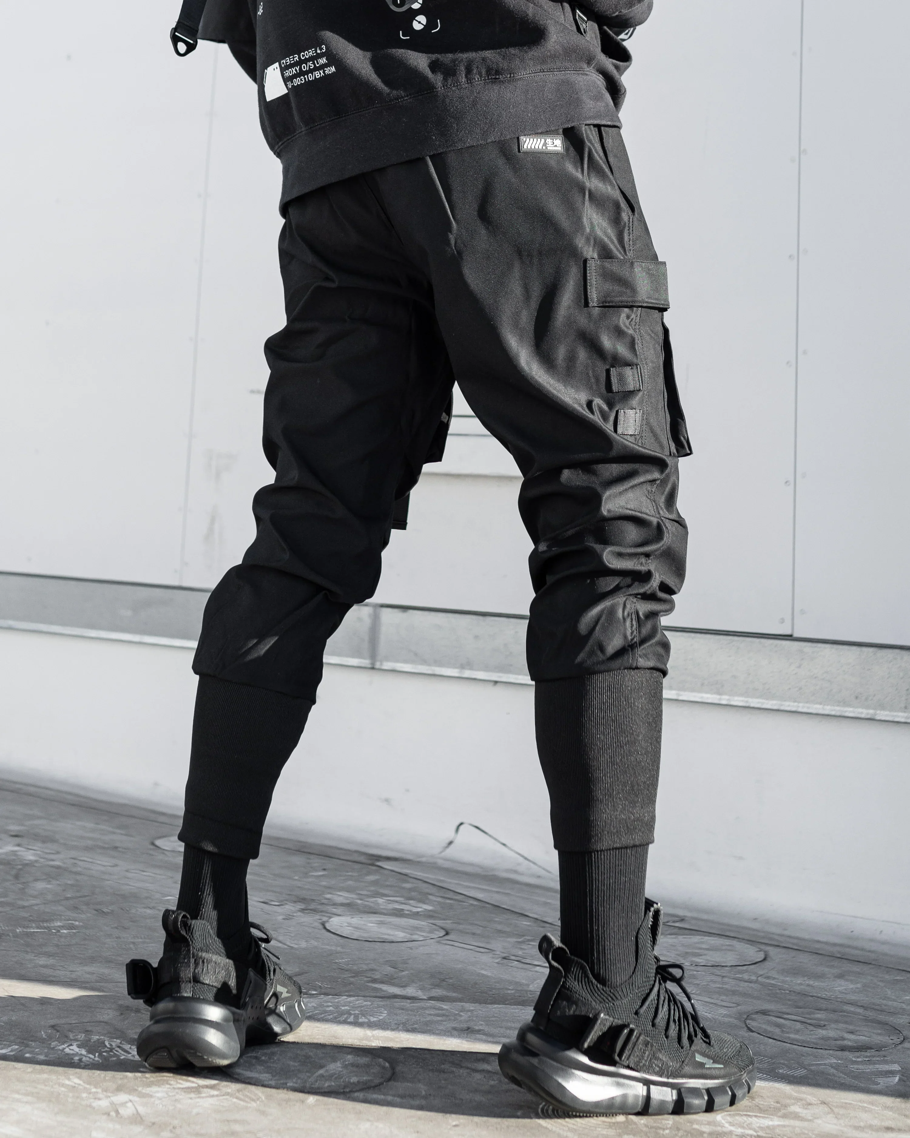 CG-Type 06N Black Cargo Pants - Image 6
