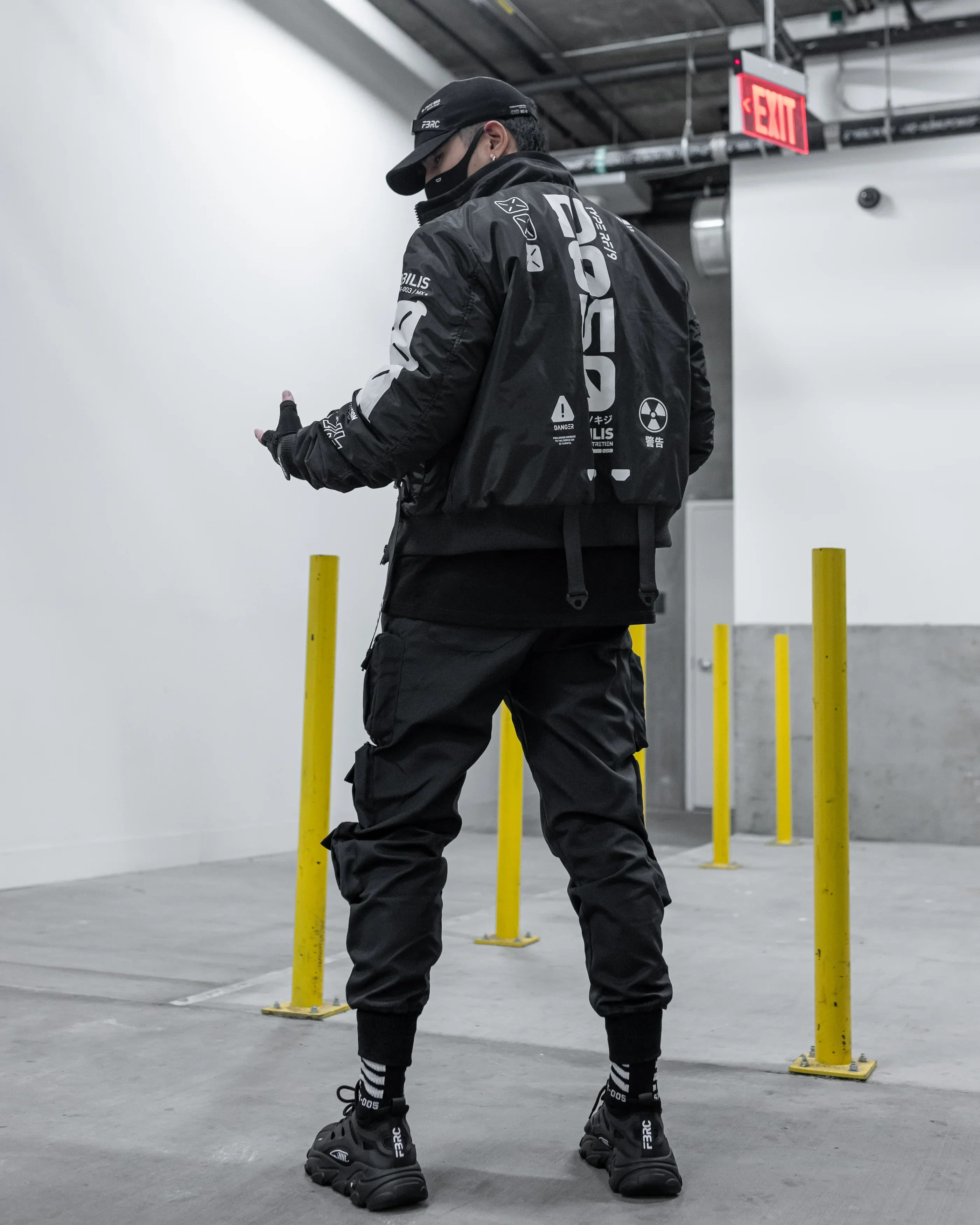 CG-Type 08R Black Cargo Pants - Image 7