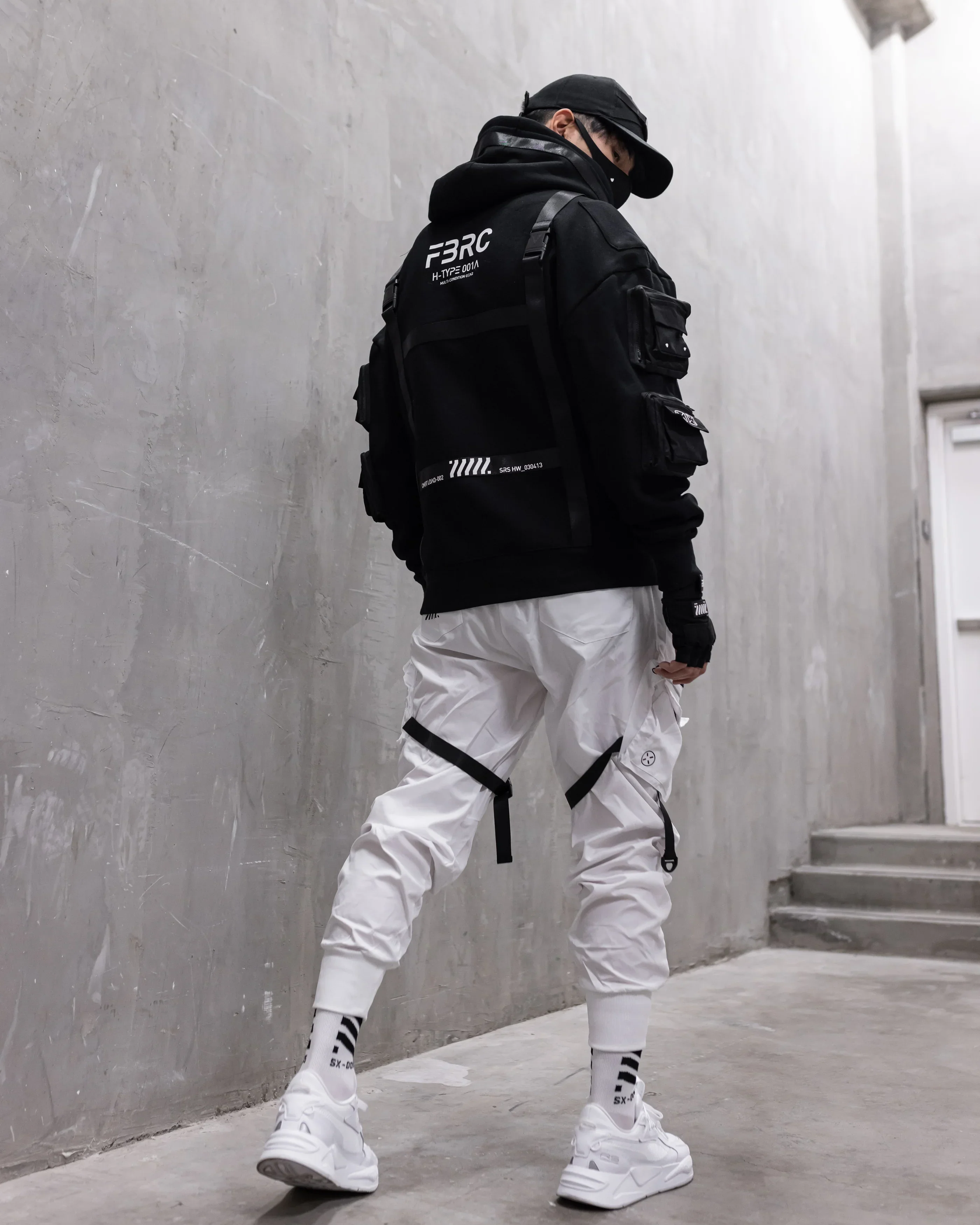 CG-Type 10F White Cargo Pants - Image 7