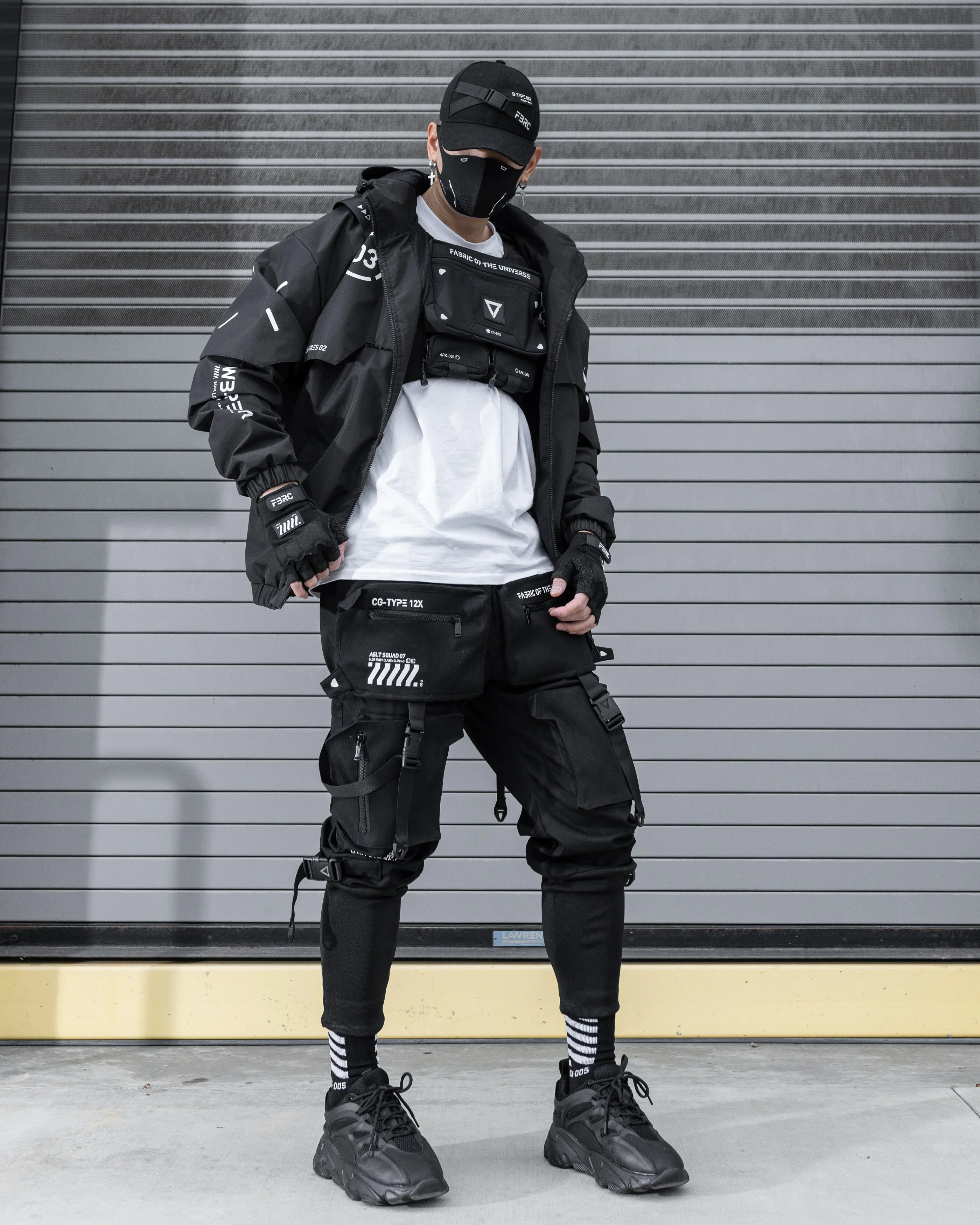 CG-Type 12X Black Cargo Pants - Image 7