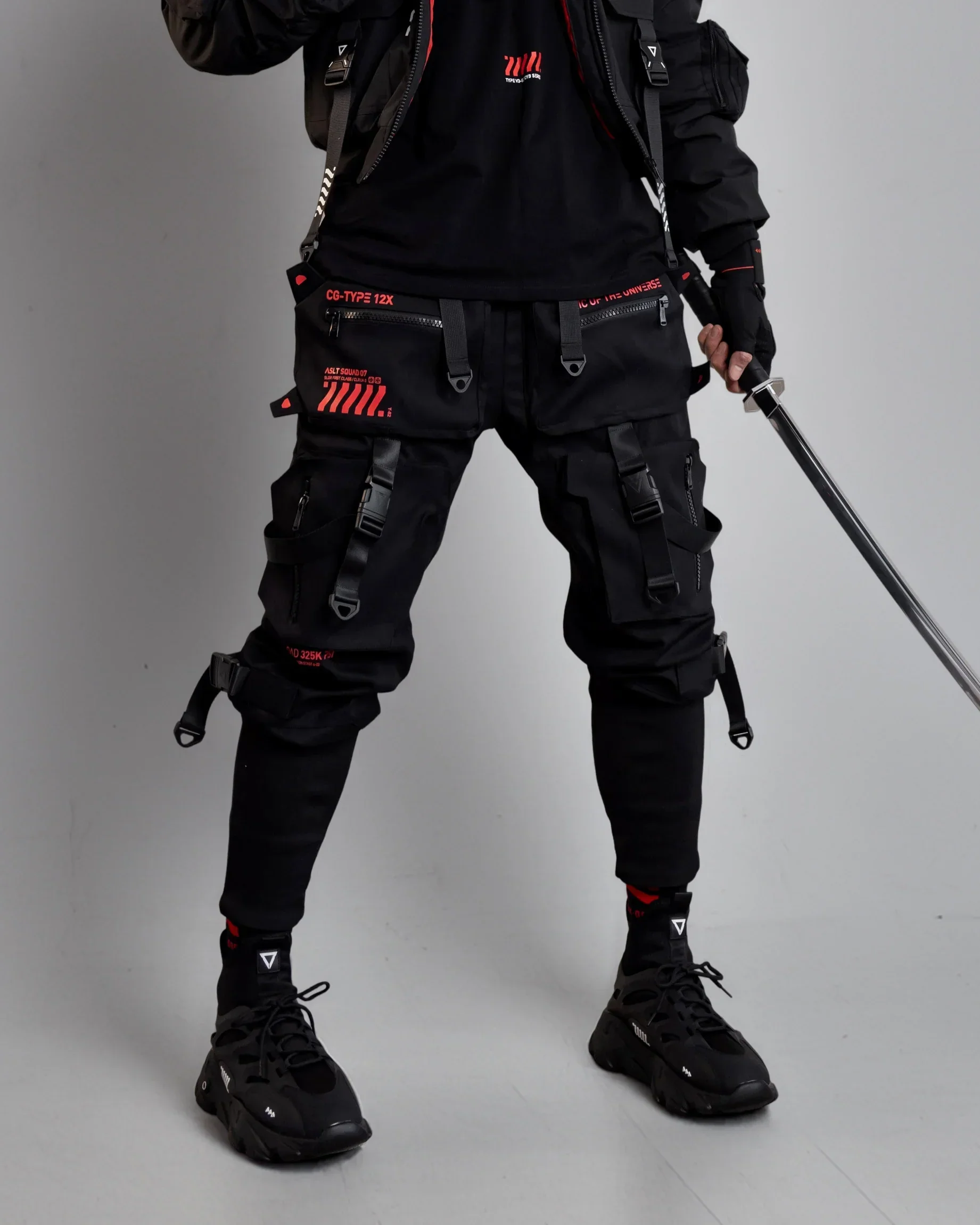CG-Type 12X(U) Black Red Cargo Pants - Image 3