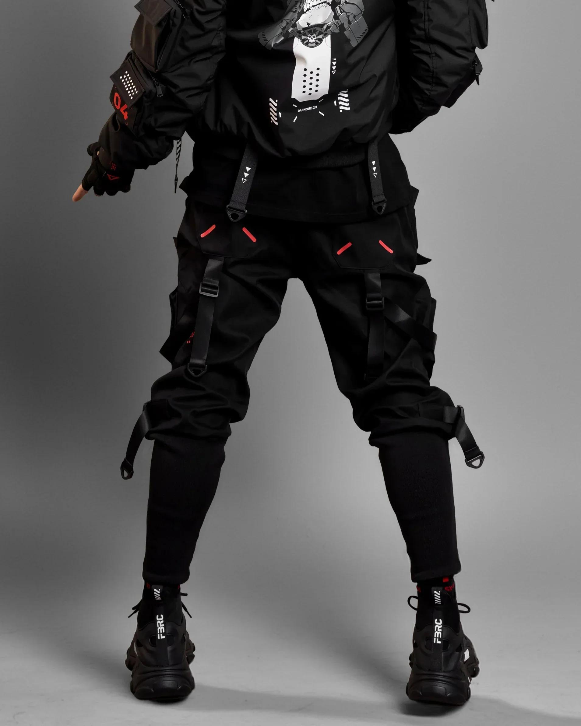 CG-Type 12X(U) Black Red Cargo Pants - Image 4