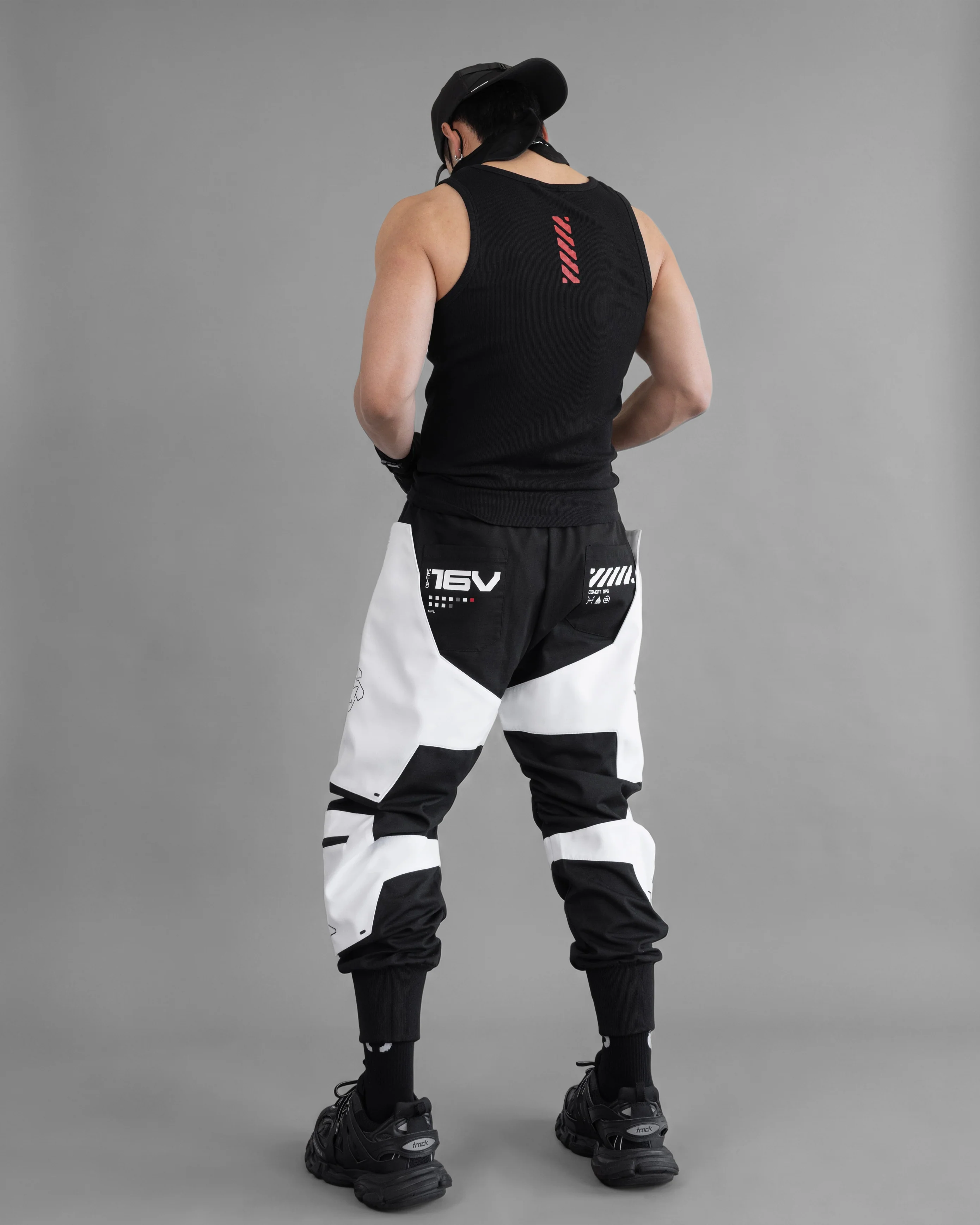 CG-Type 16V Panda Cargo Pants - Image 21