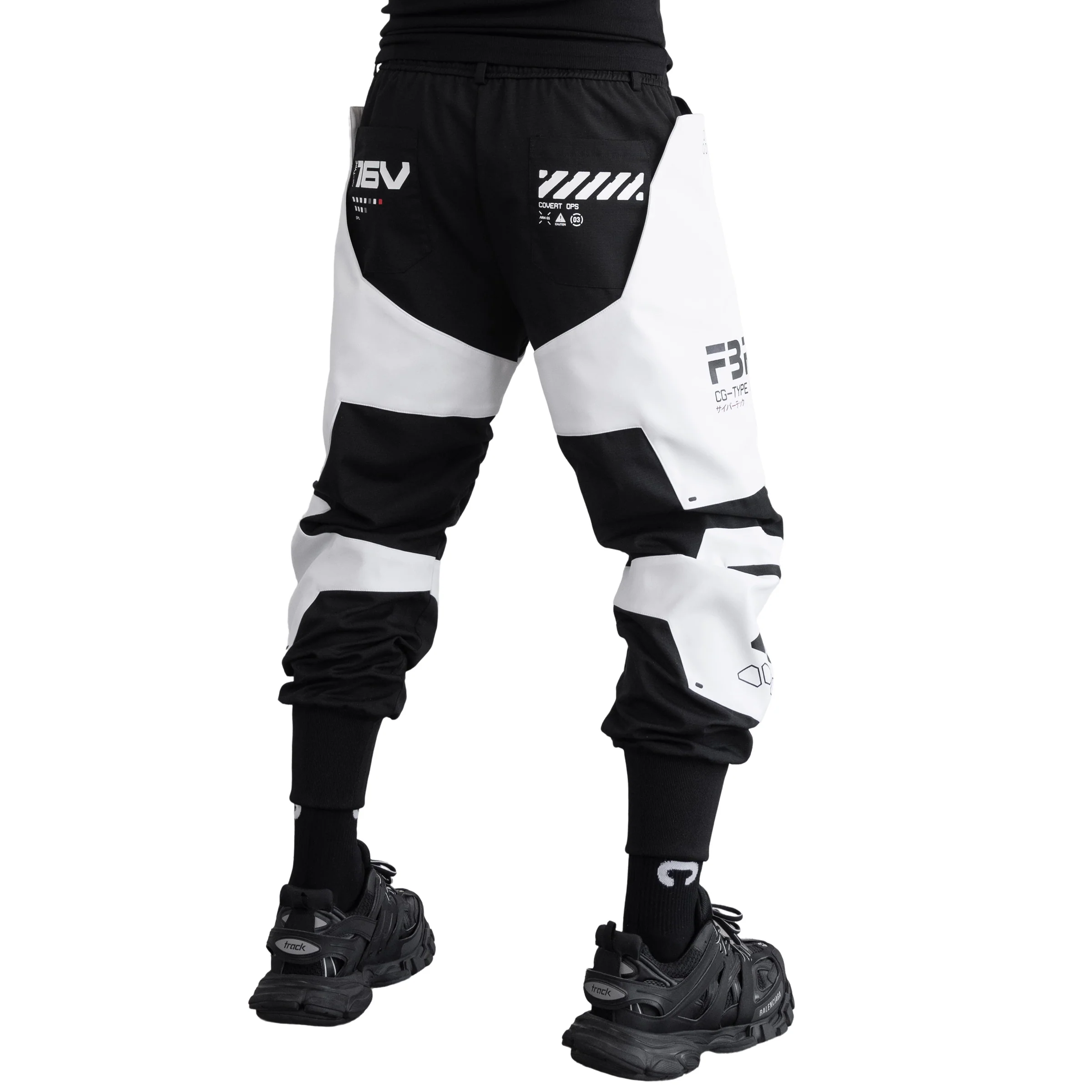 CG-Type 16V Panda Cargo Pants - Image 4