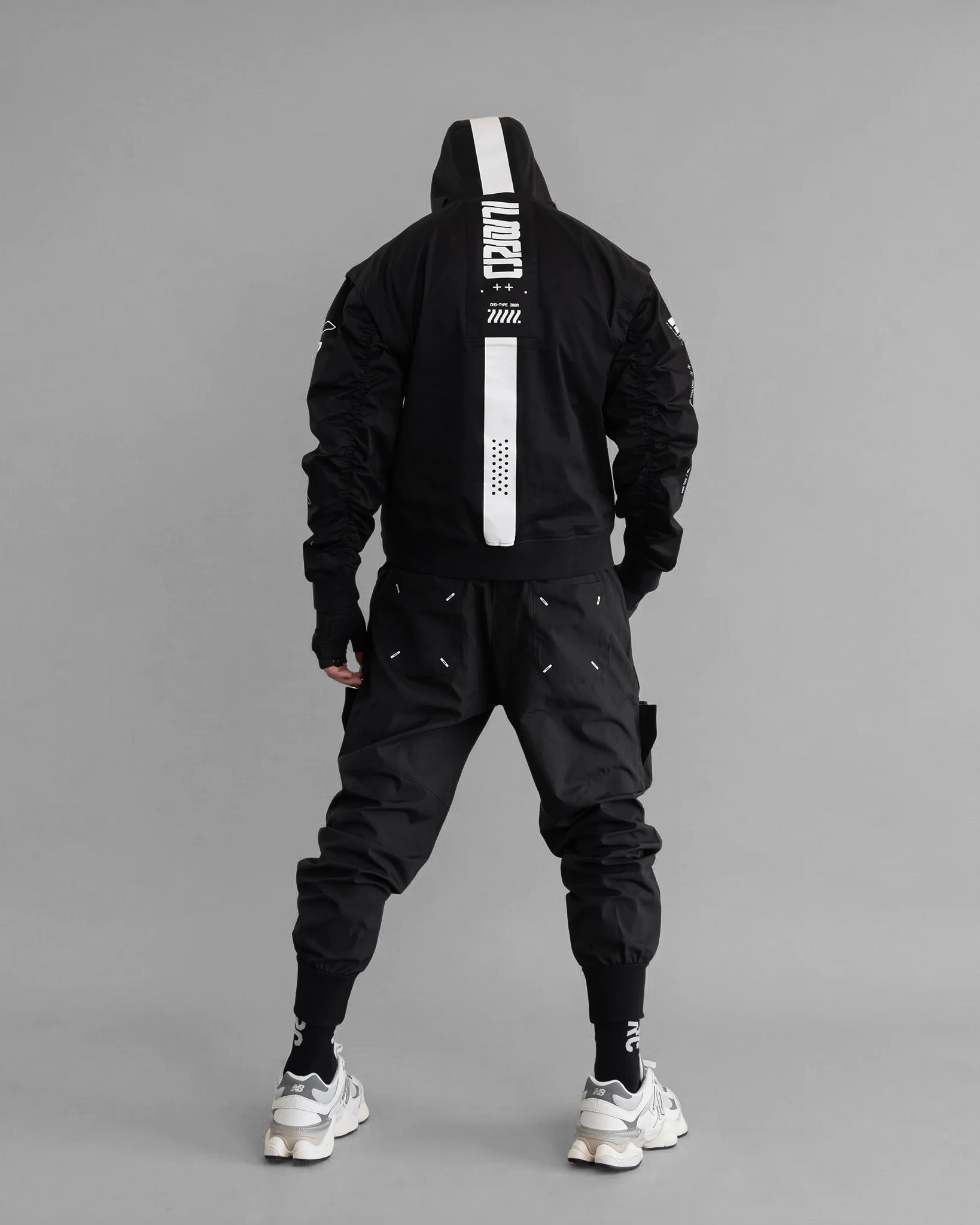 CMG-Type 200R Black Convertible Hoodie - Image 11