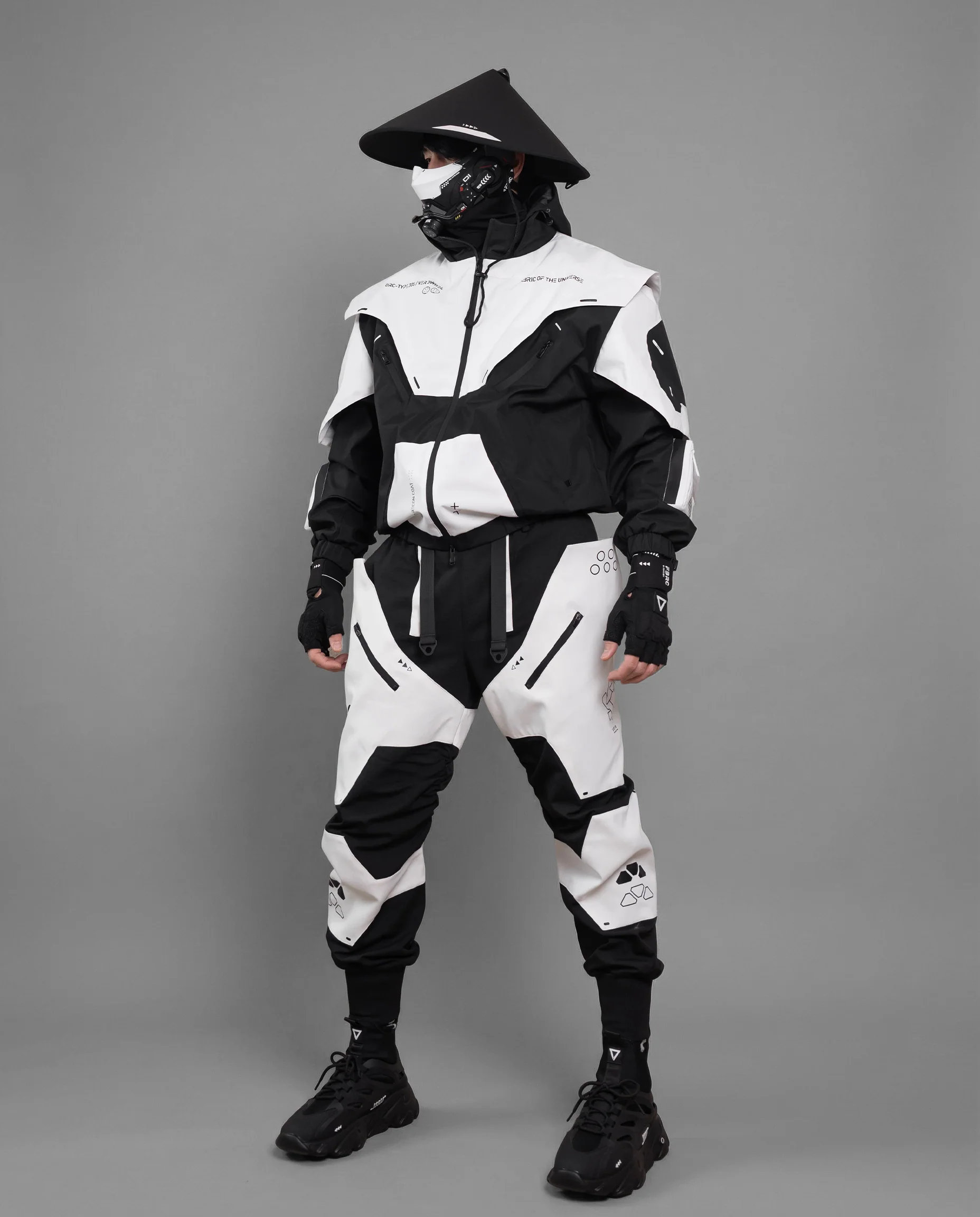 DRC-305 Panda Deep Recon Coat - Image 5