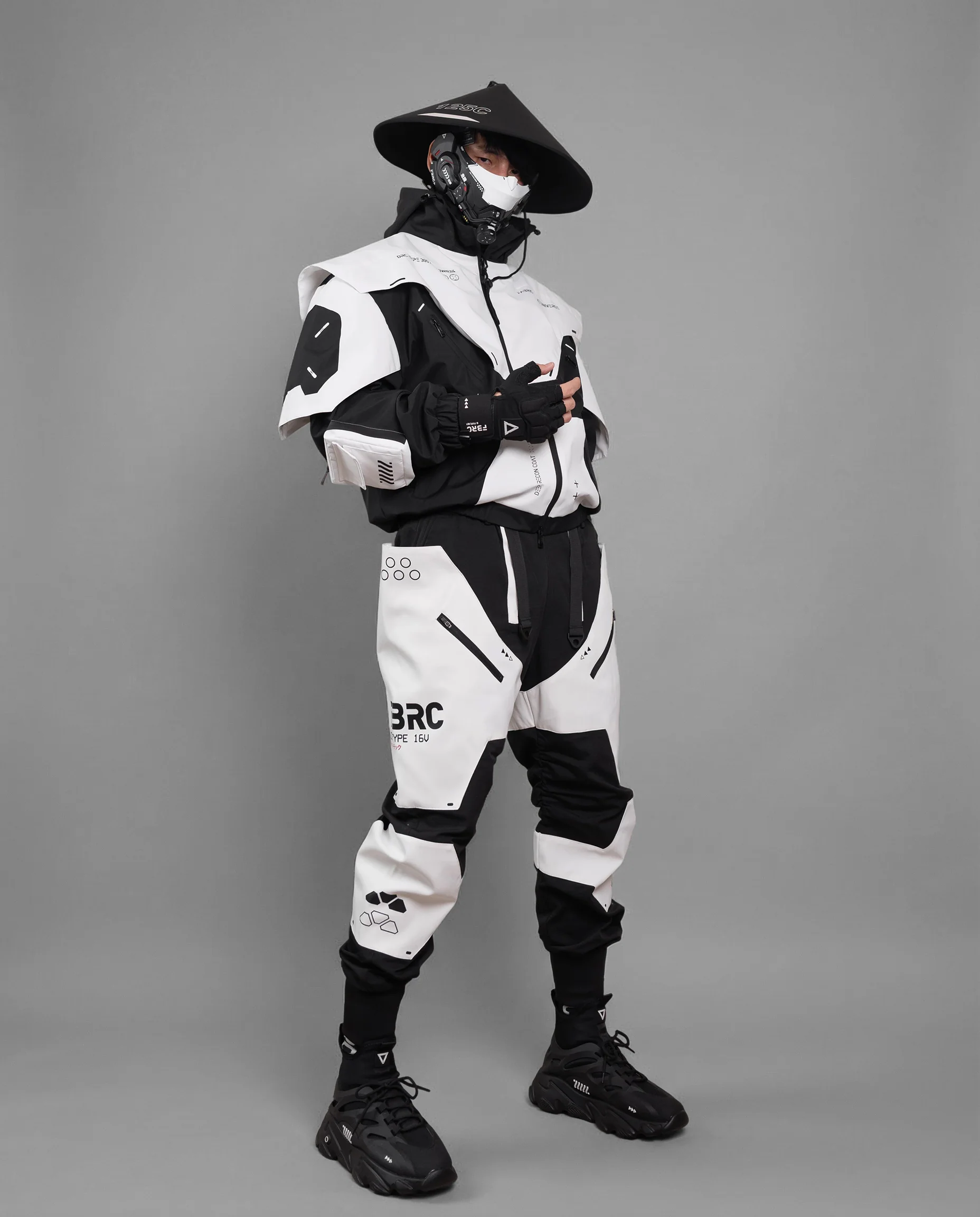 DRC-305 Panda Deep Recon Coat - Image 6