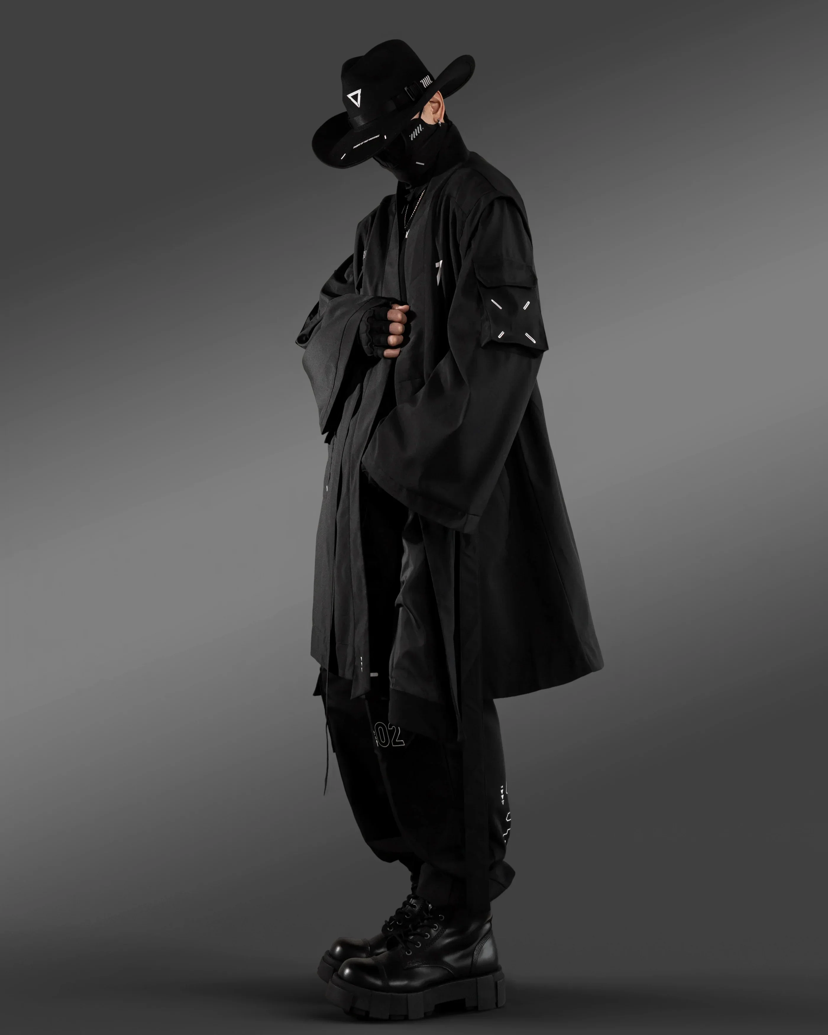 Kimo-Type 550 Black Long Kimono - Image 7