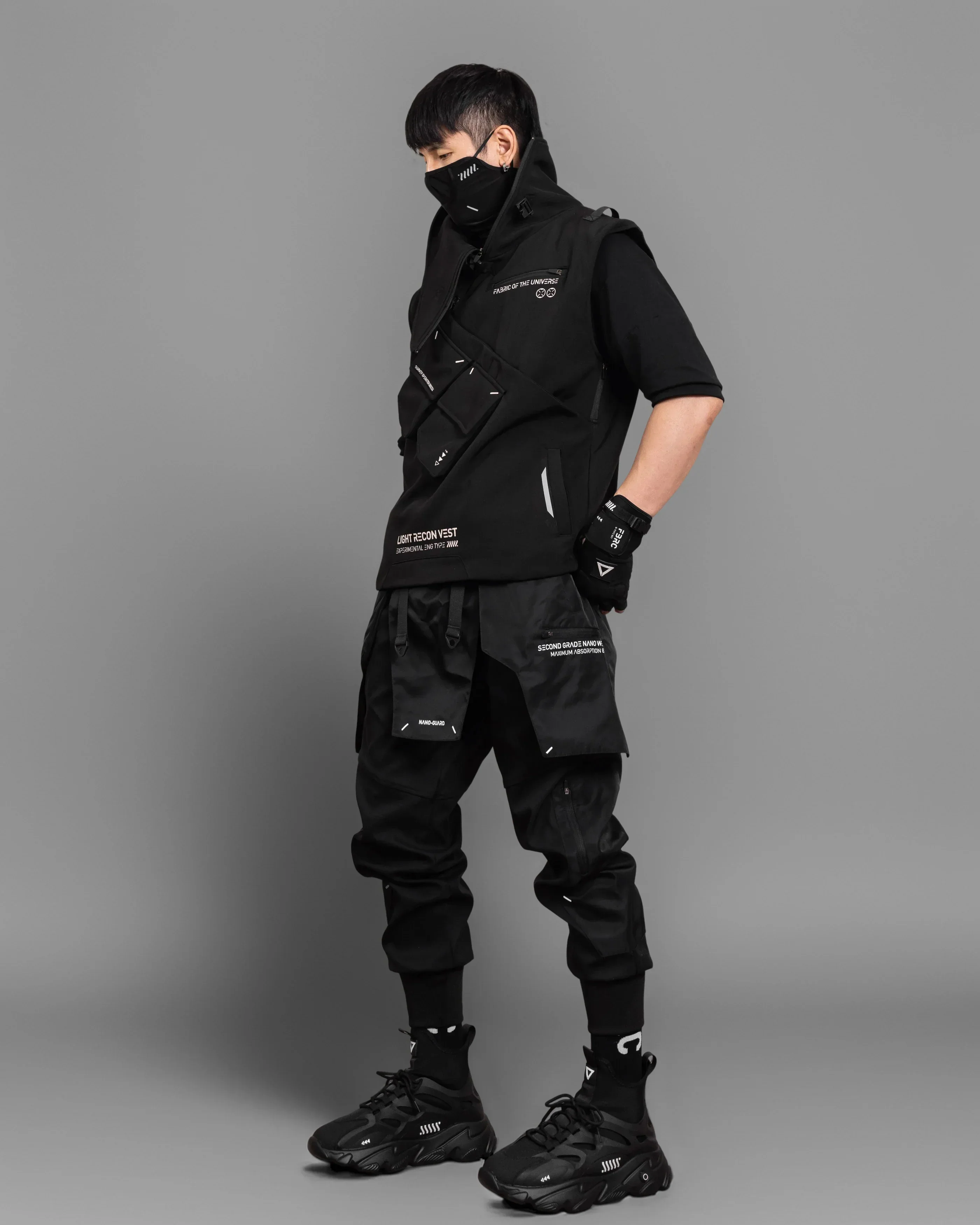 LRV-01 Black Light Recon Vest - Image 9