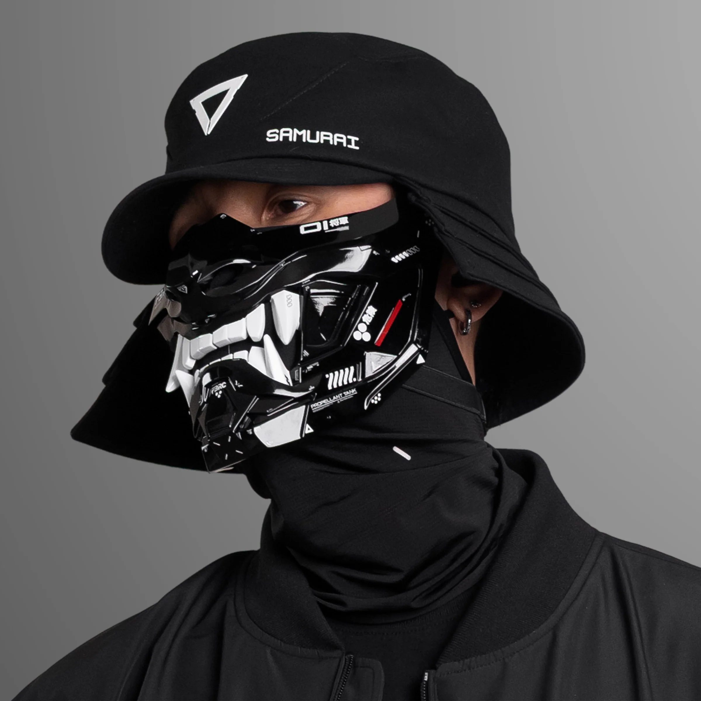 ONI v2 Black Gloss Half Cyber Mask - Image 10