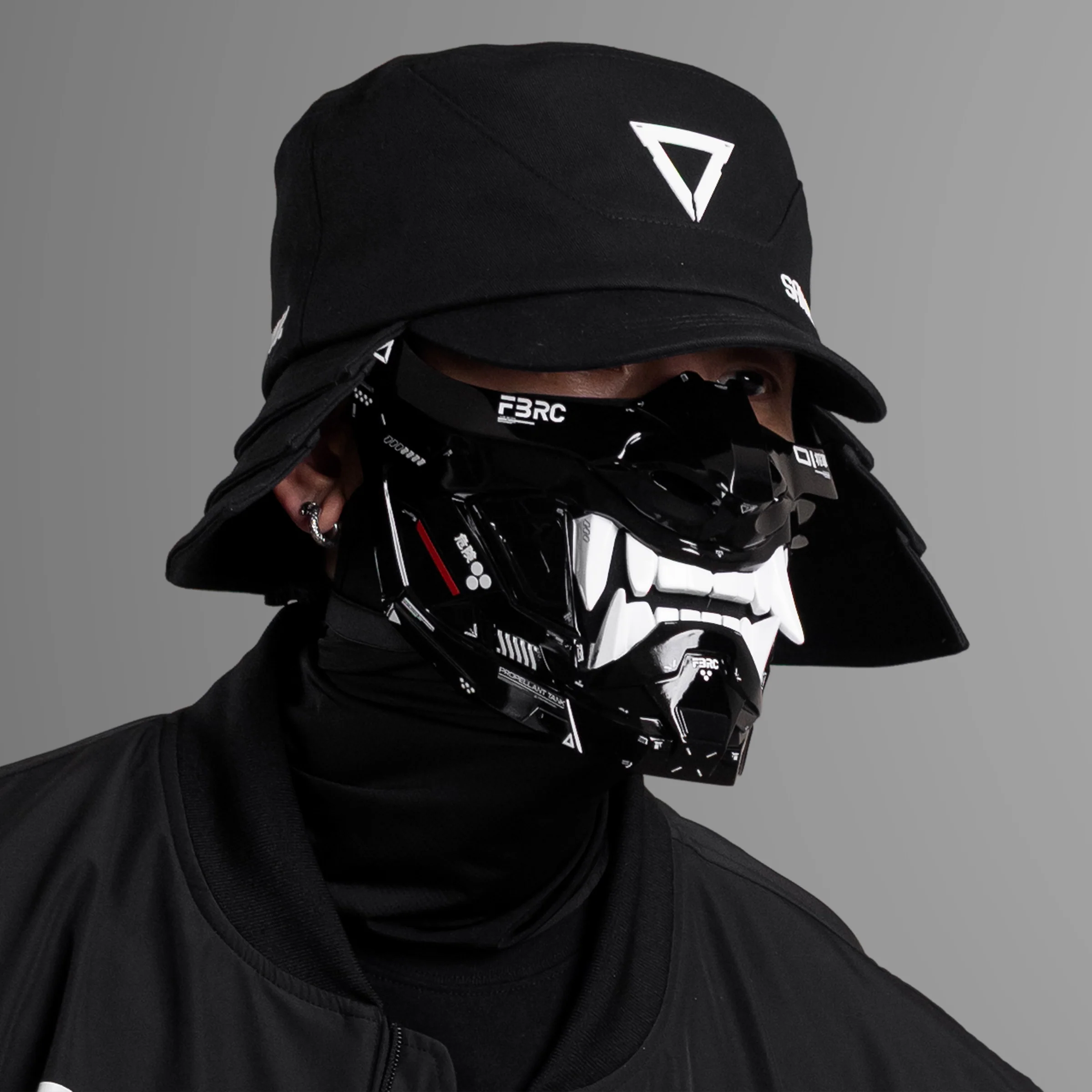 ONI v2 Black Gloss Half Cyber Mask - Image 12