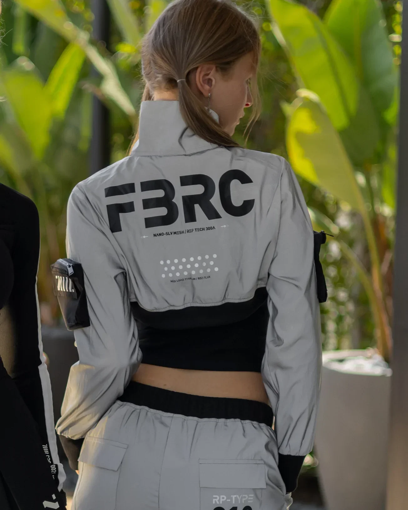 RS-Type 011 Gray Reflective Shrug Jacket - Image 6