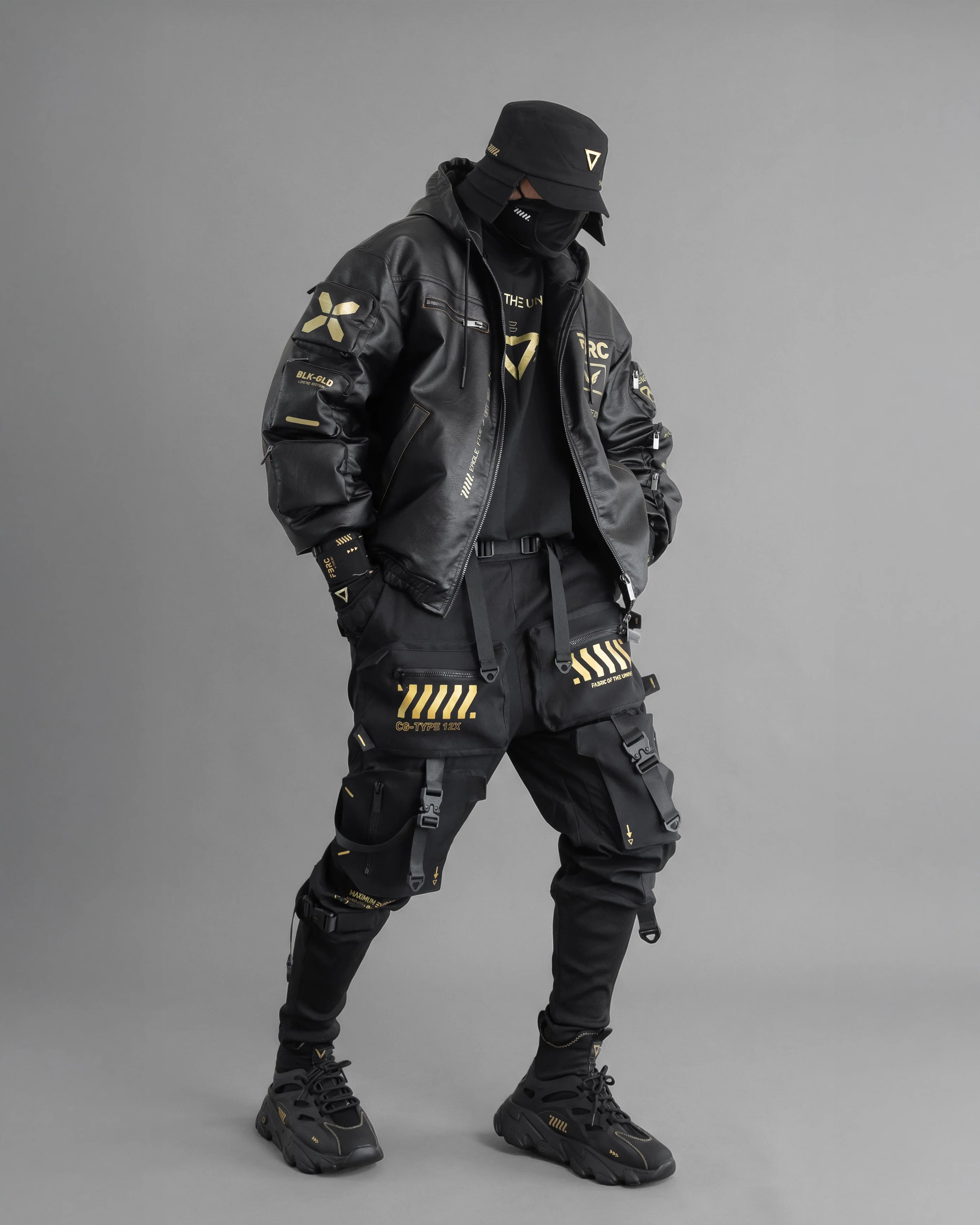 Samurai-02A Black Gold Bucket Hat - Image 9