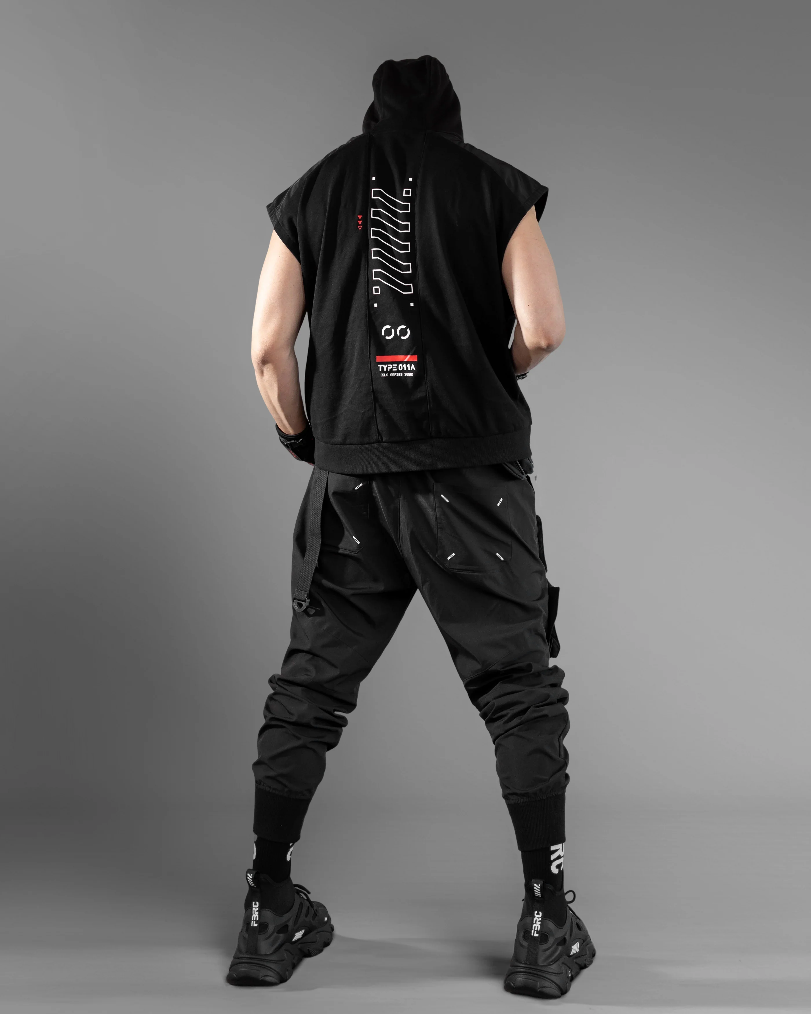 SLR-Type 011A Black Sleeveless Hoodie - Image 7