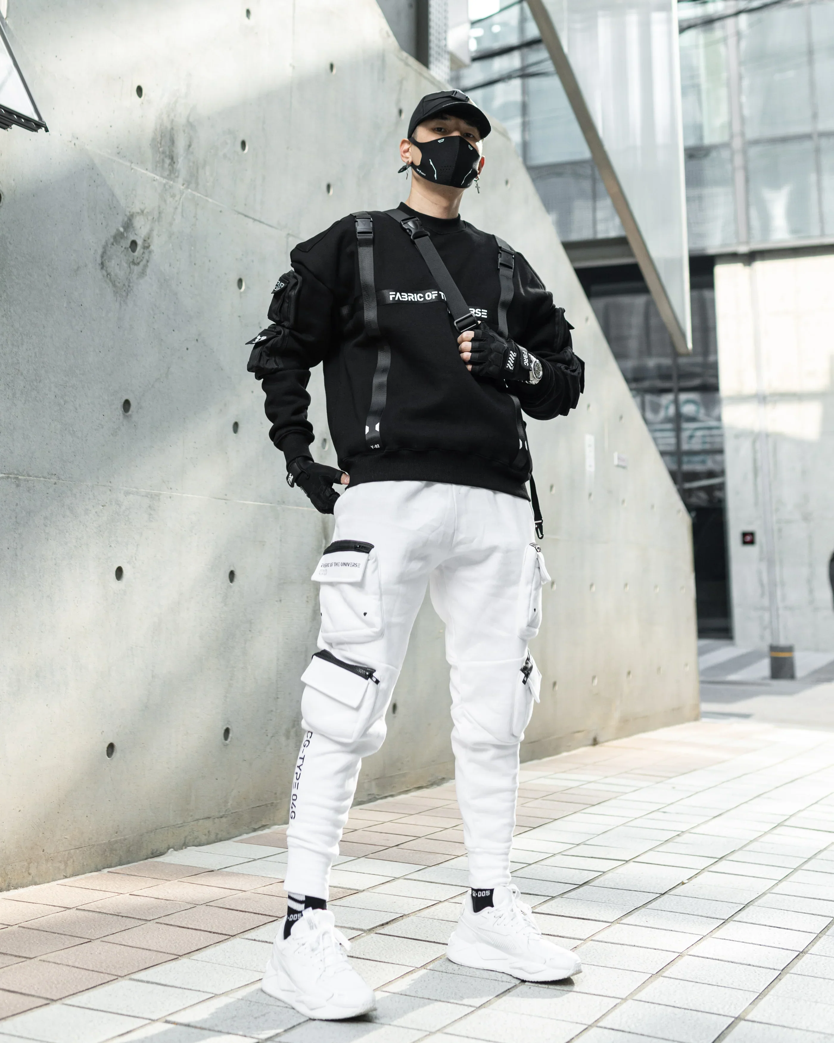 SR-701 Ultra Heavy Black Sweater - Image 5