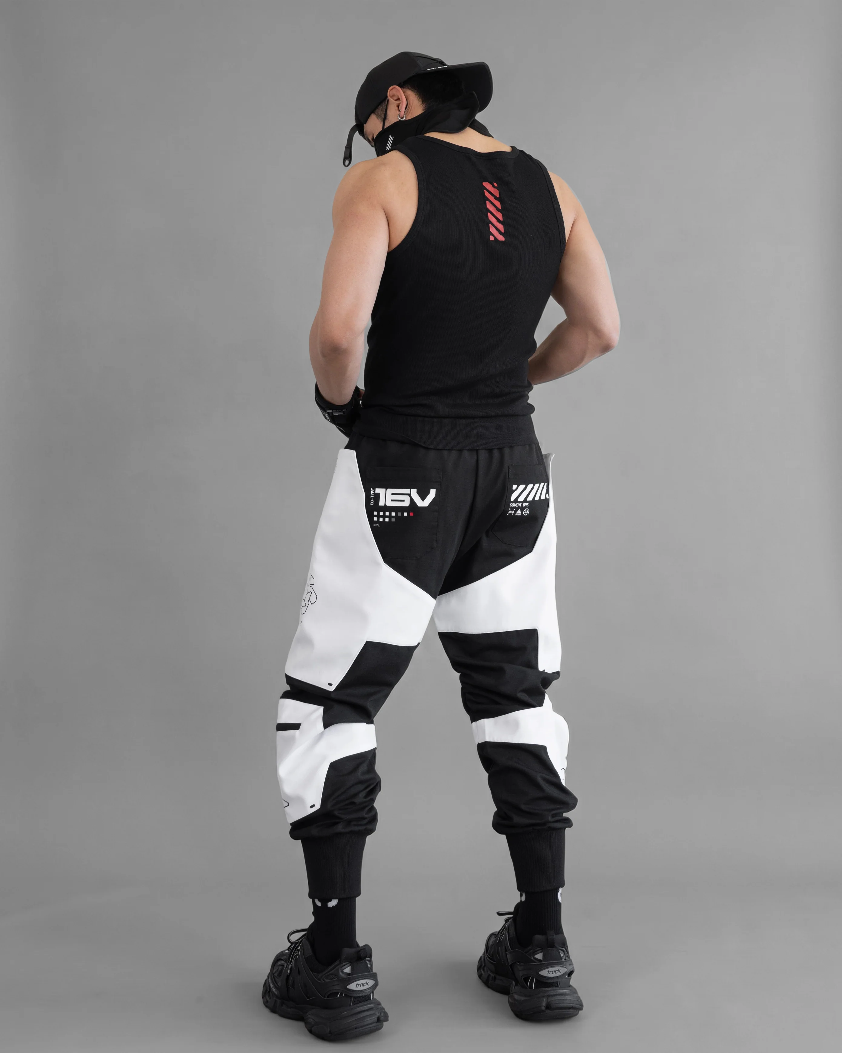 TT-02 Black Red Tank Top Wifelover - Image 5