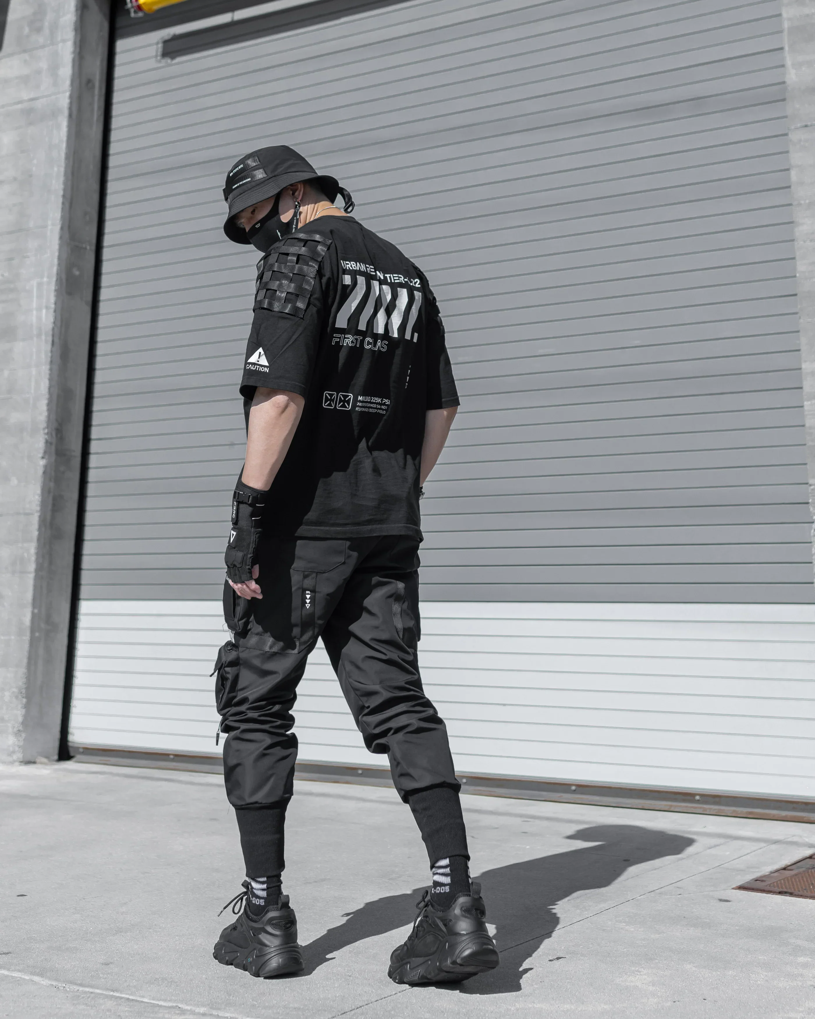 Urban Recon Black Oversized SST - Image 5