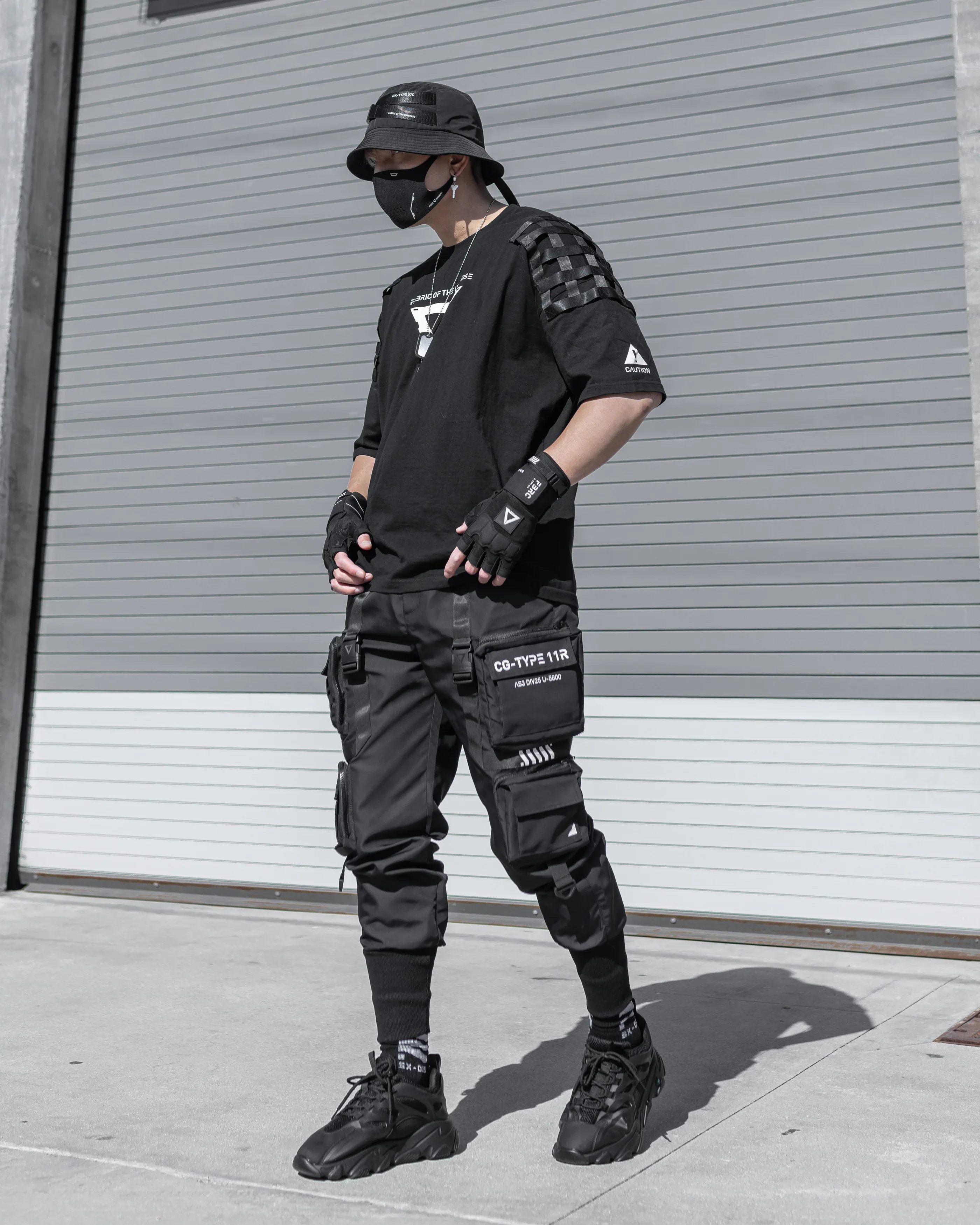 Urban Recon Black Oversized SST - Image 6