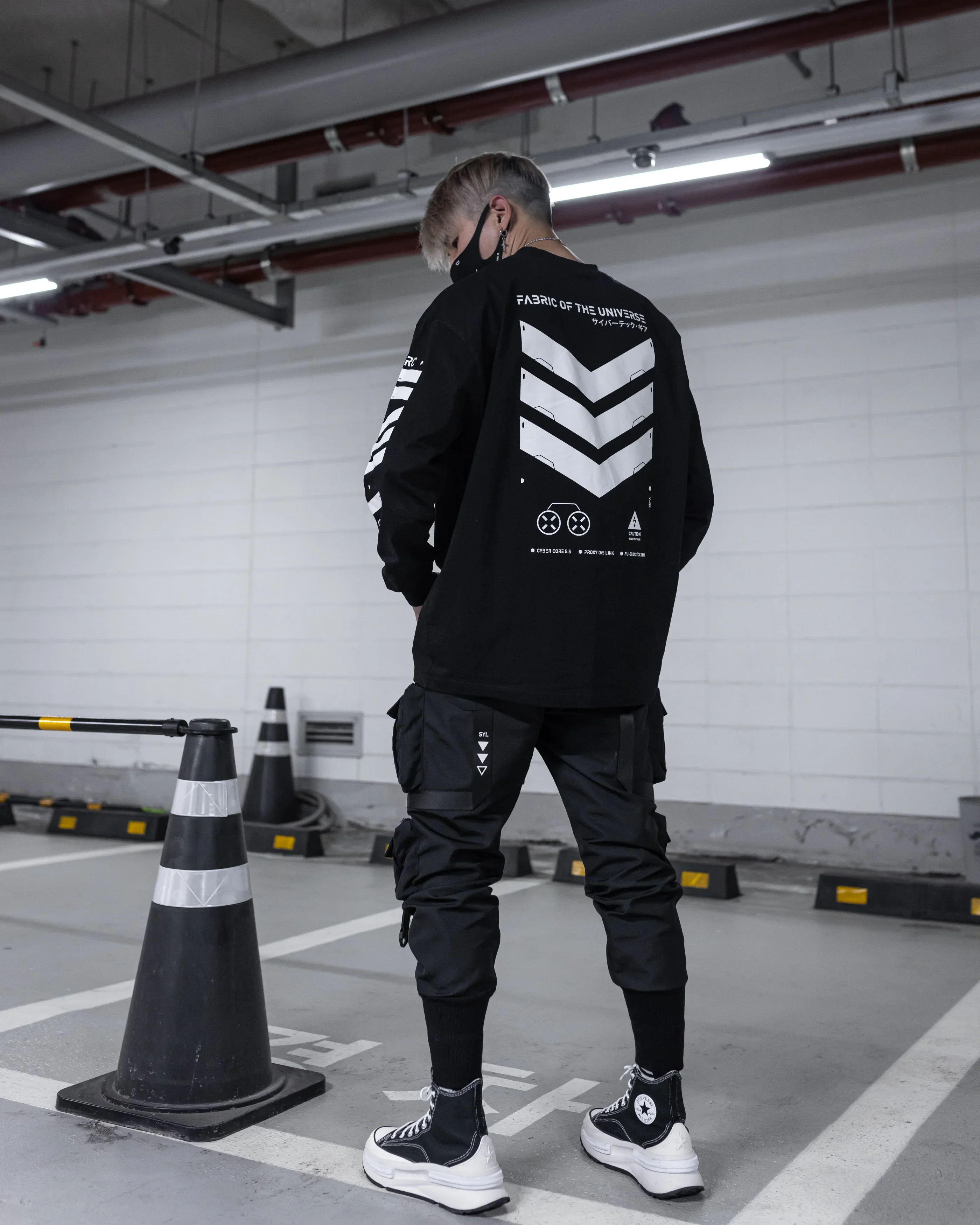 V3-3 Black Long Sleeve T - Image 4