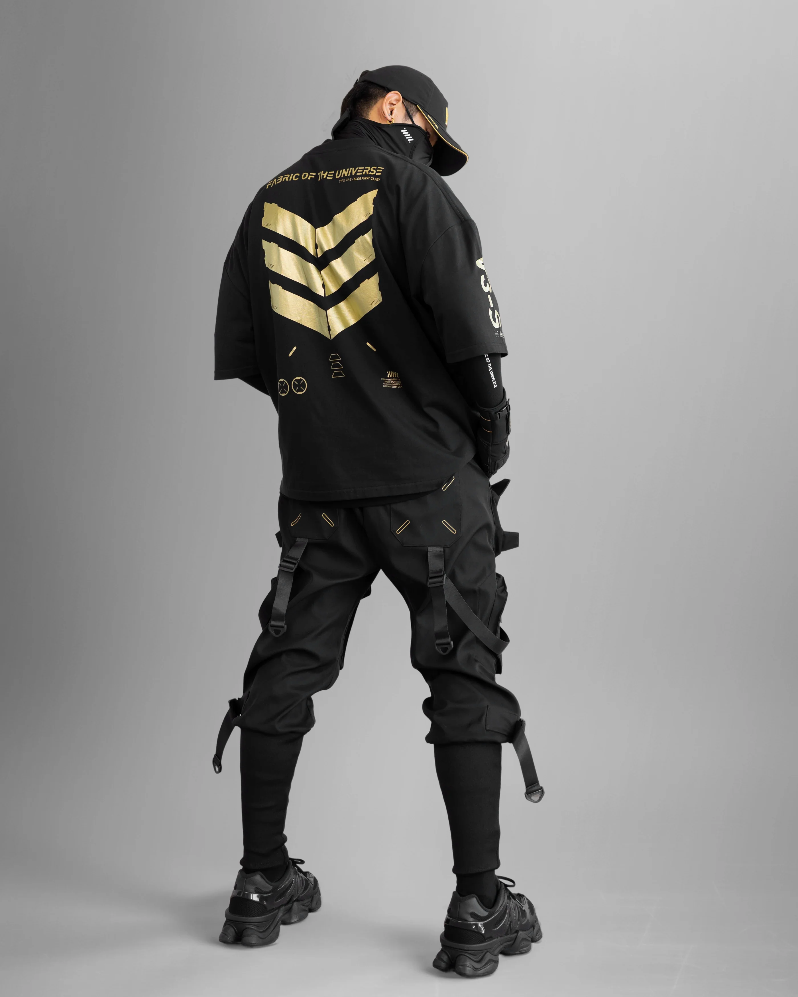 V3-S Black Gold Oversized Short Sleeve T - Image 5