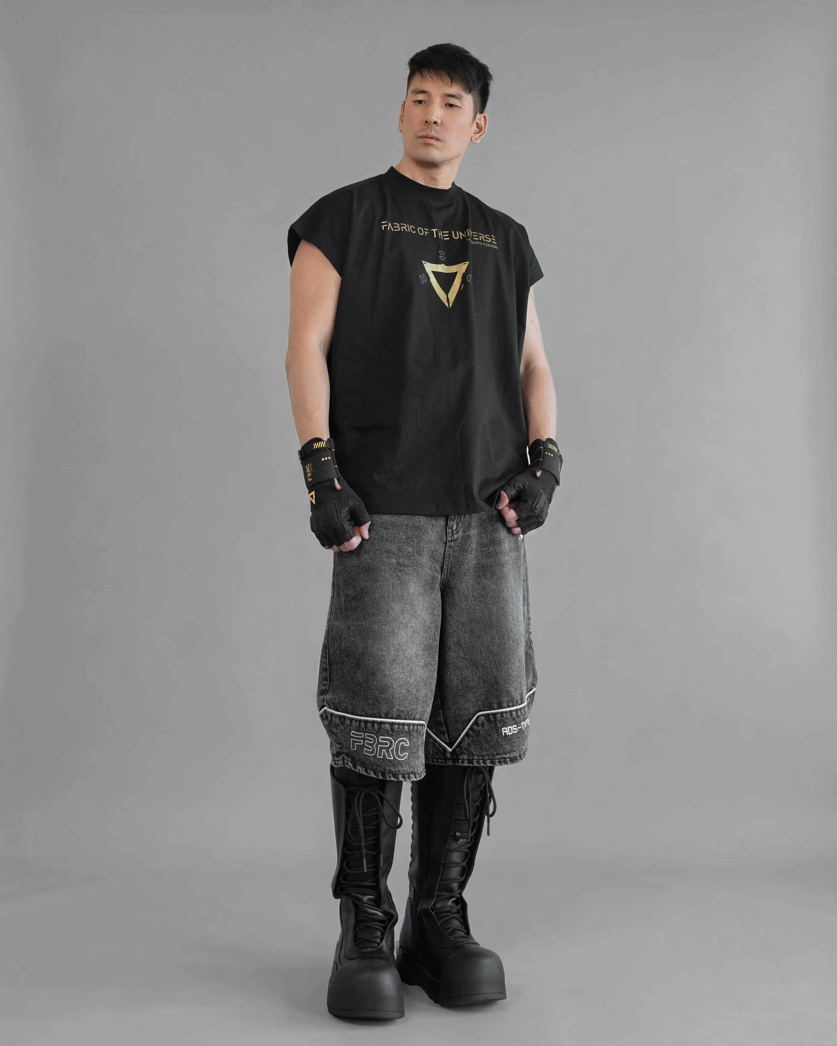 V3-S Black Gold Oversized Sleeveless T - Image 3