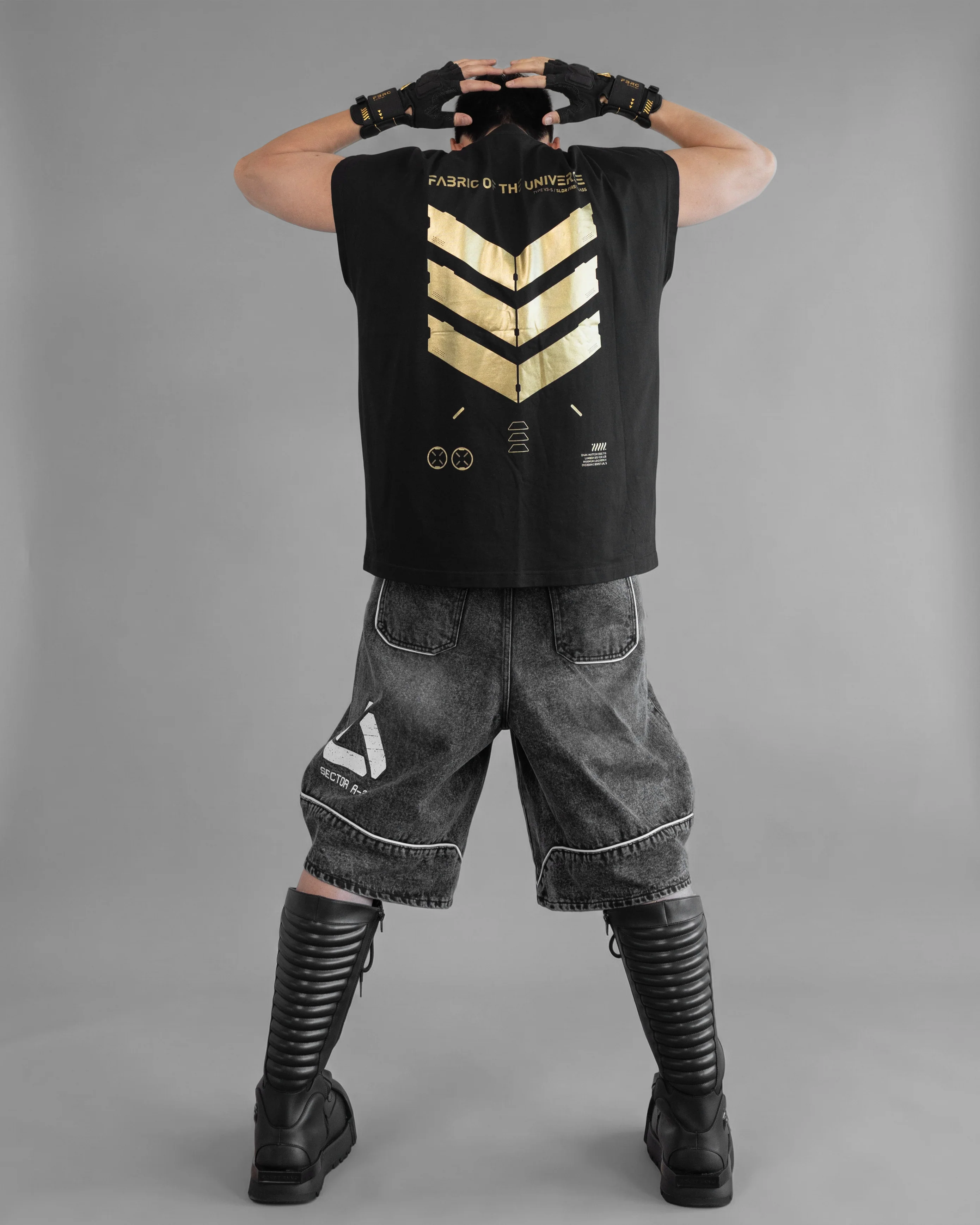 V3-S Black Gold Oversized Sleeveless T - Image 8