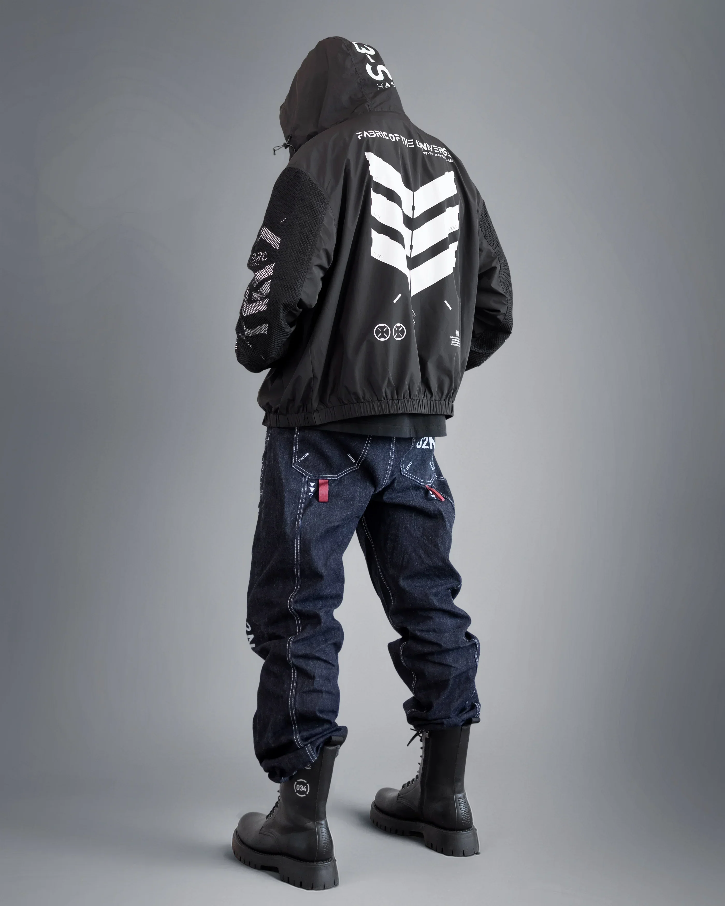 V3-S Black LW Windbreaker - Image 4