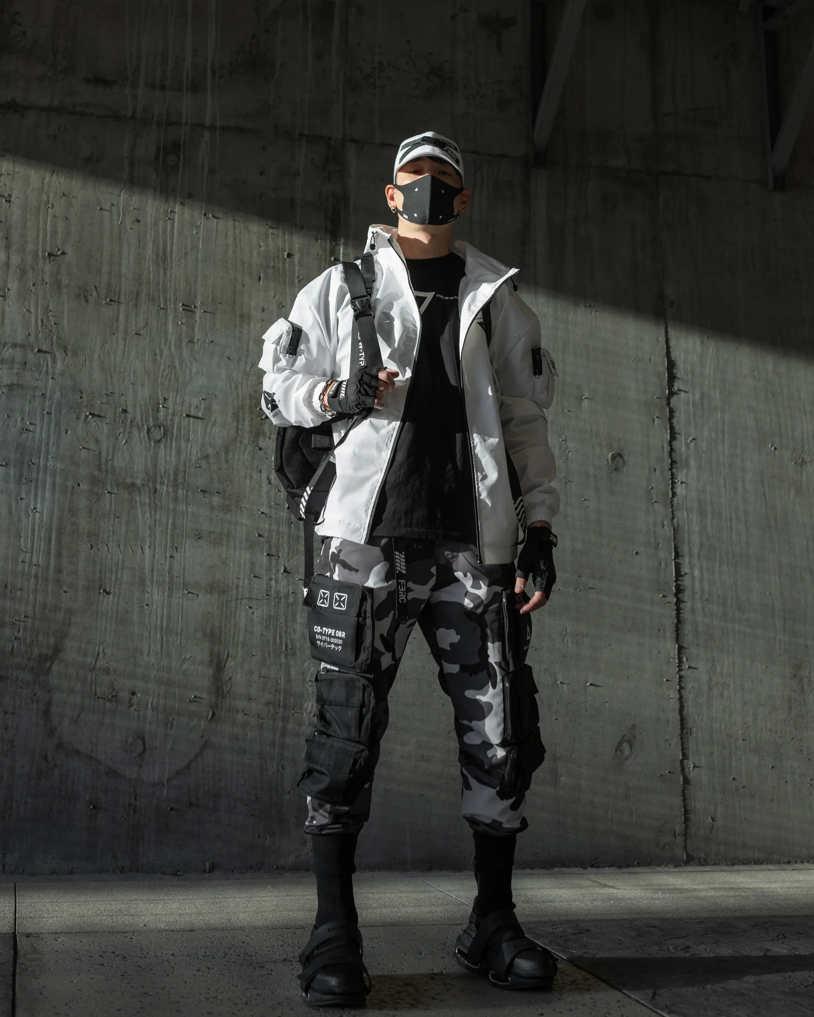 W-Type 02B White Windbreaker - Image 3